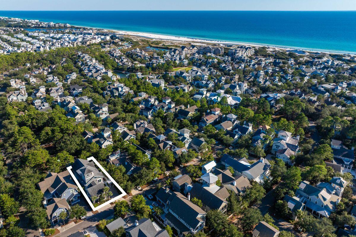 52 N Shingle Lane