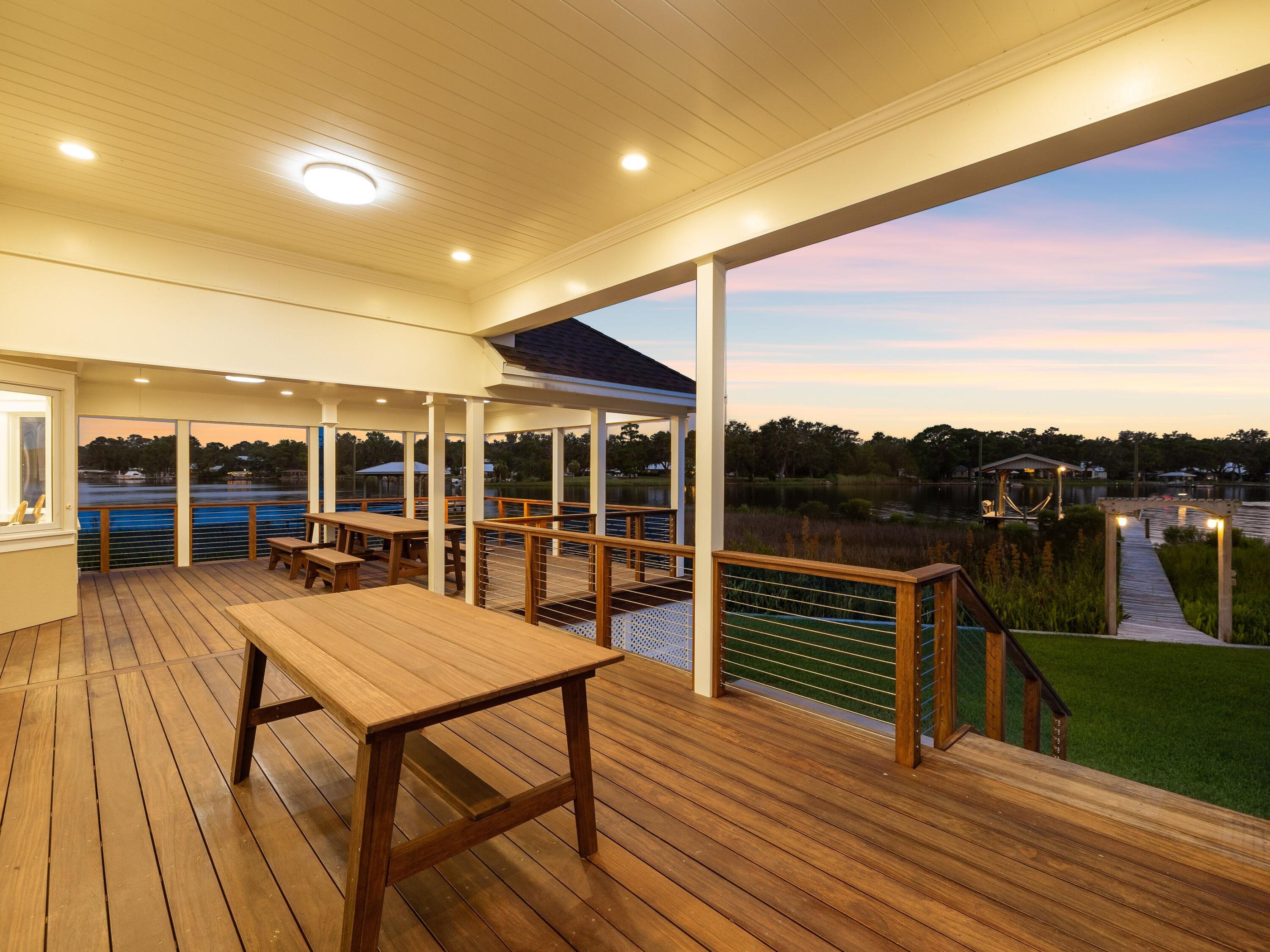 104 George Ellis Point