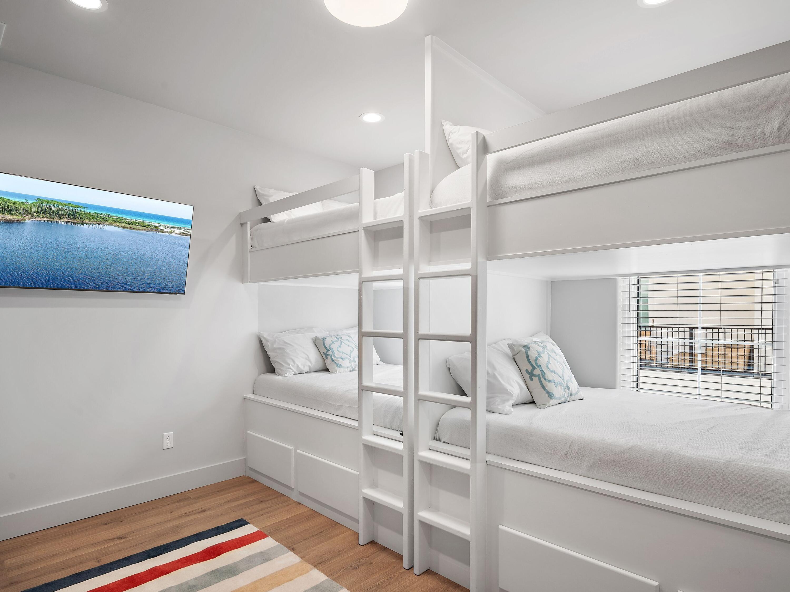 101 Deluna Place UNIT B