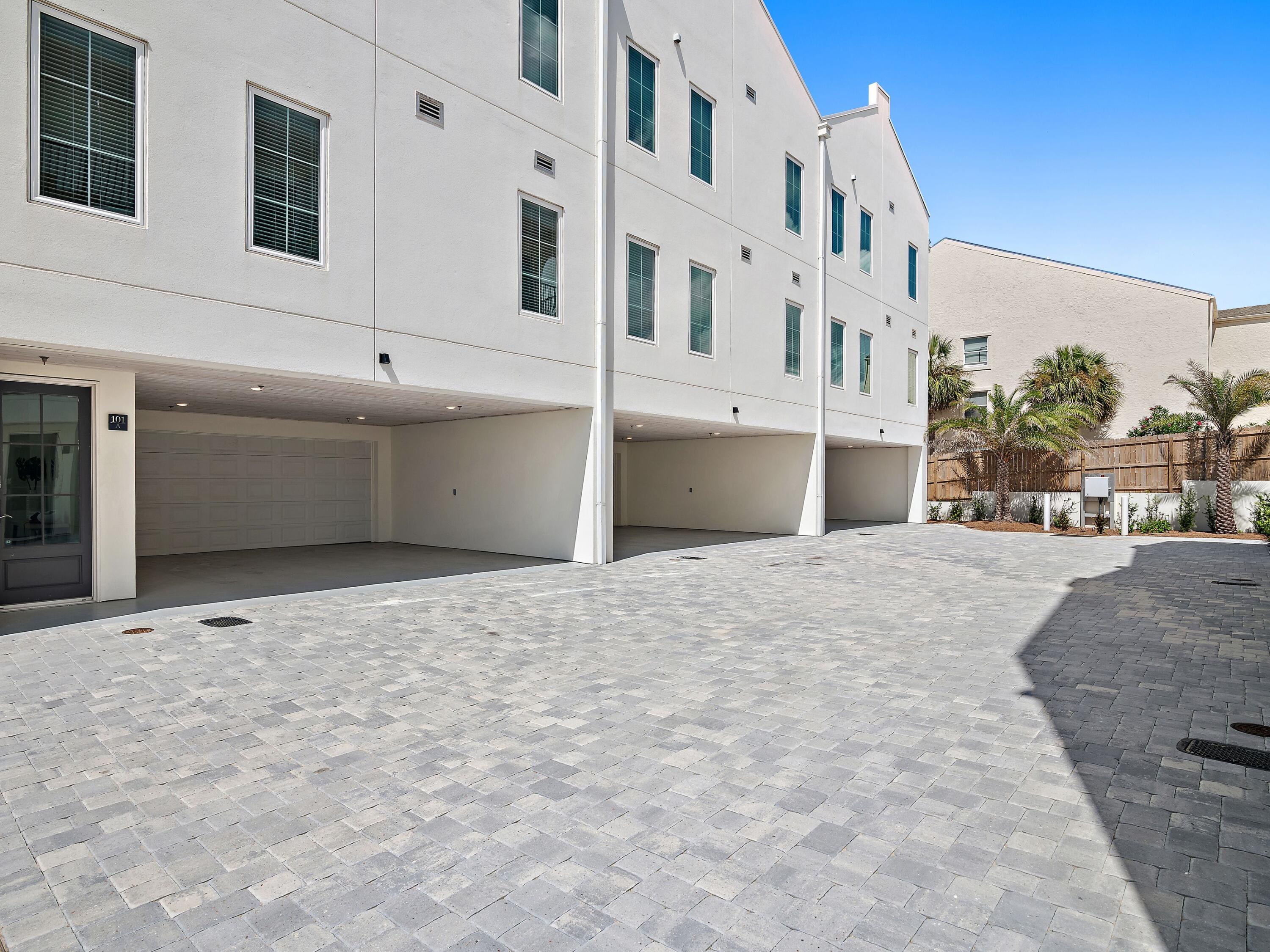 101 Deluna Place UNIT B