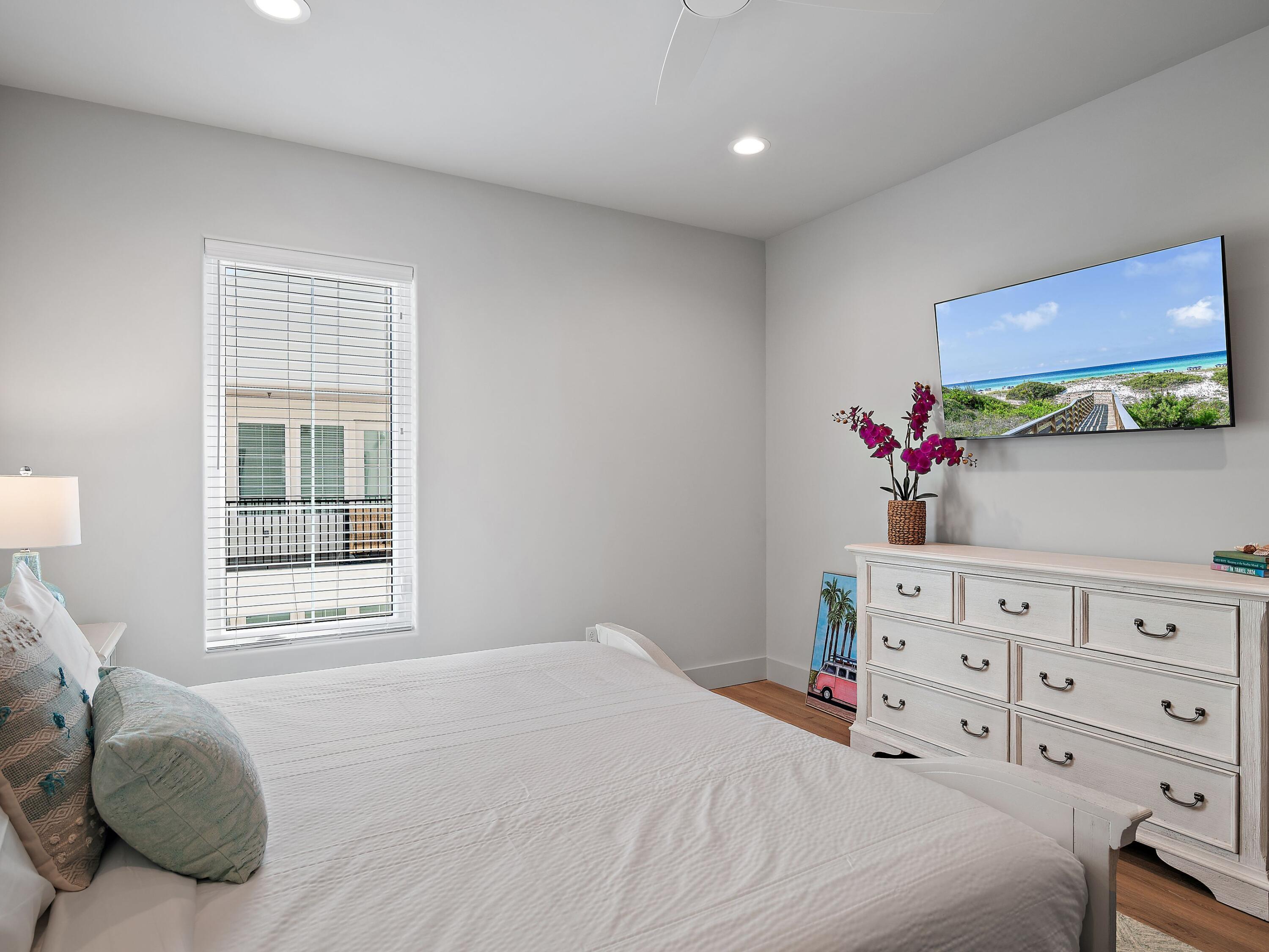 101 Deluna Place UNIT B
