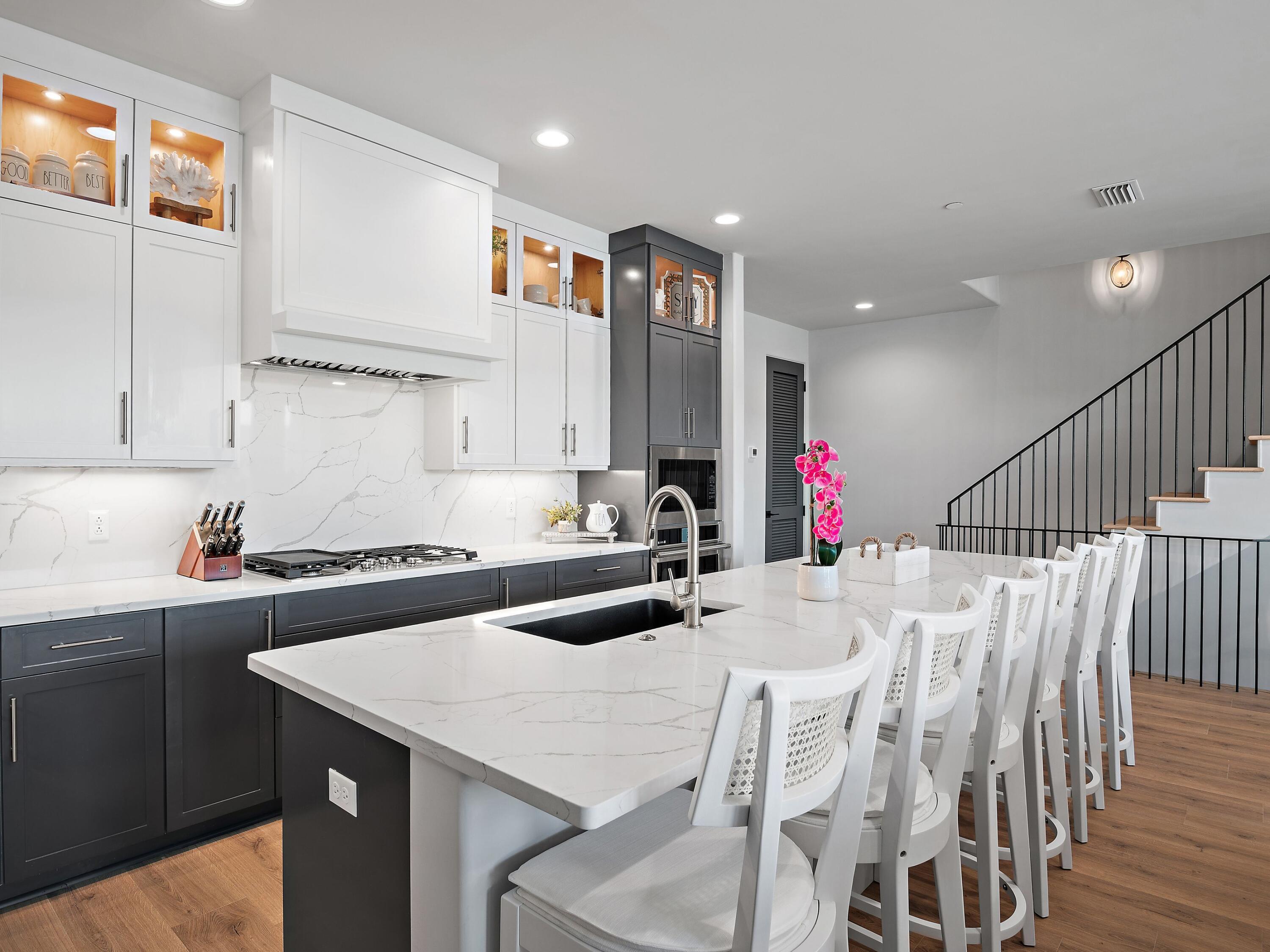101 Deluna Place UNIT B