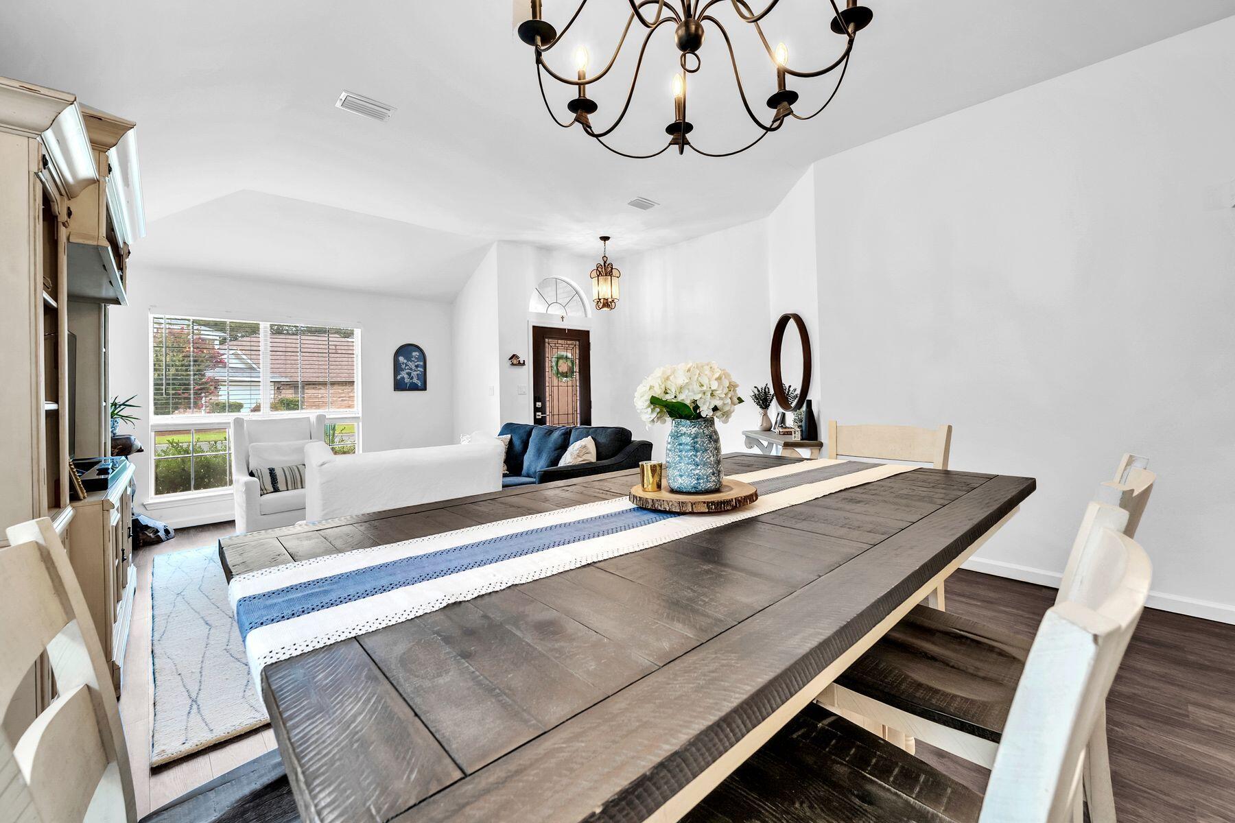 4198 Whitetail Circle