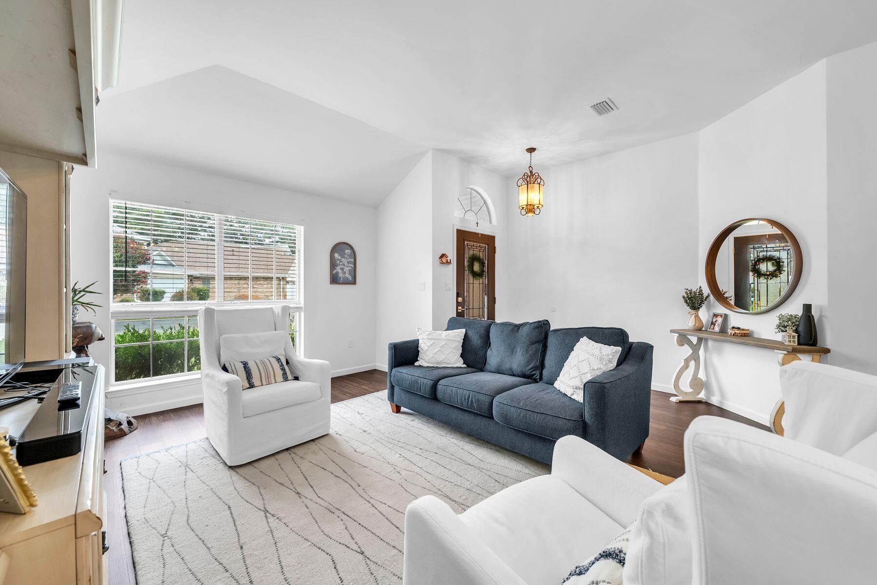 4198 Whitetail Circle