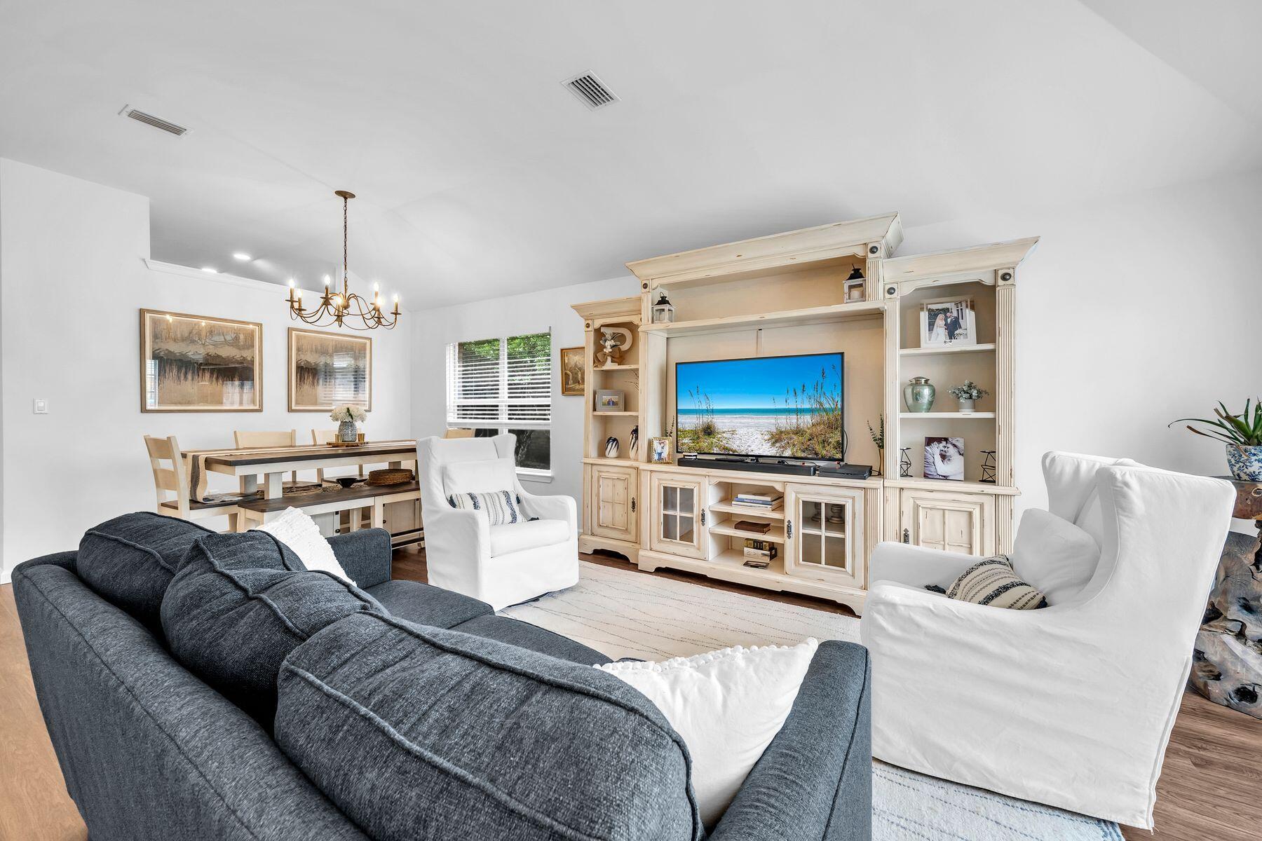 4198 Whitetail Circle