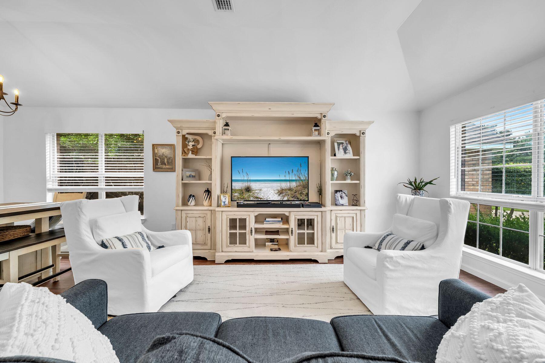 4198 Whitetail Circle