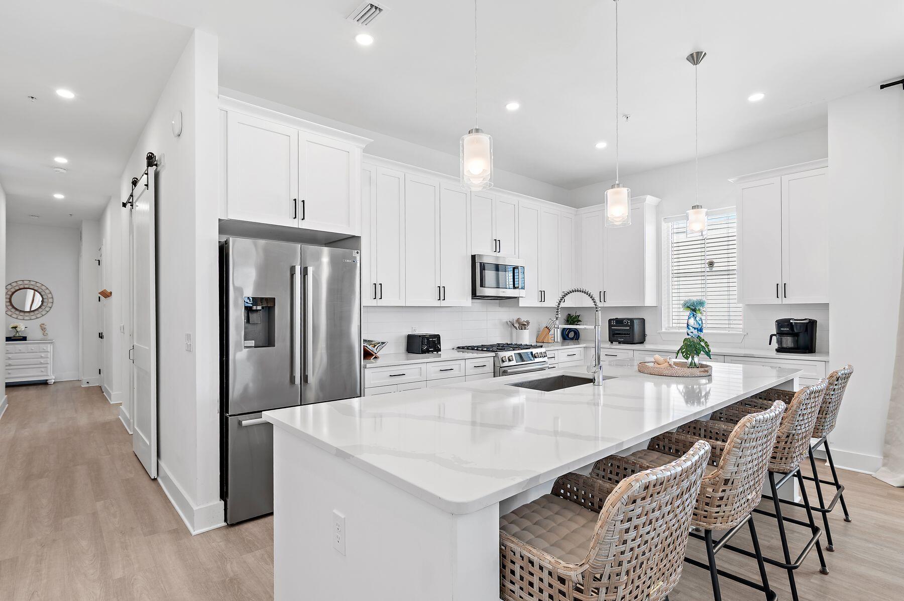 319 The Grove Drive 241