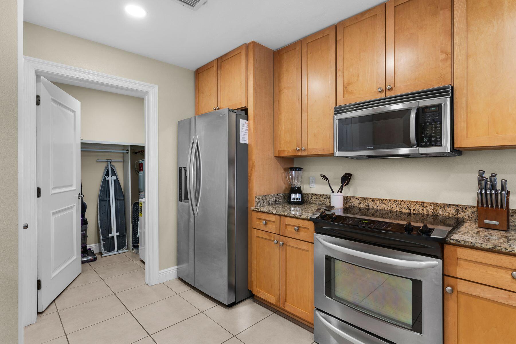 43 Cassine Way STE 403