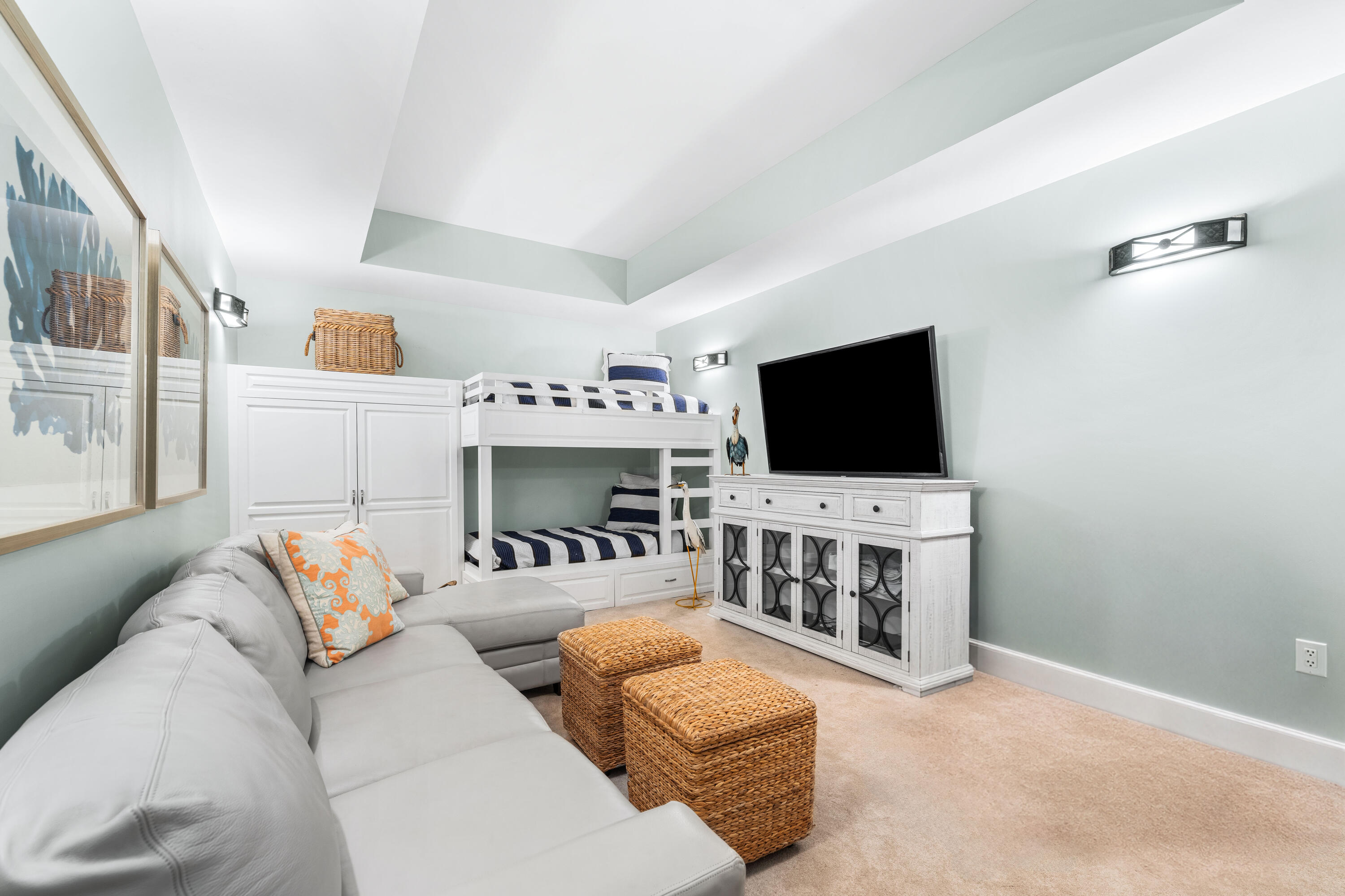 1363 W County Highway 30A UNIT 2120