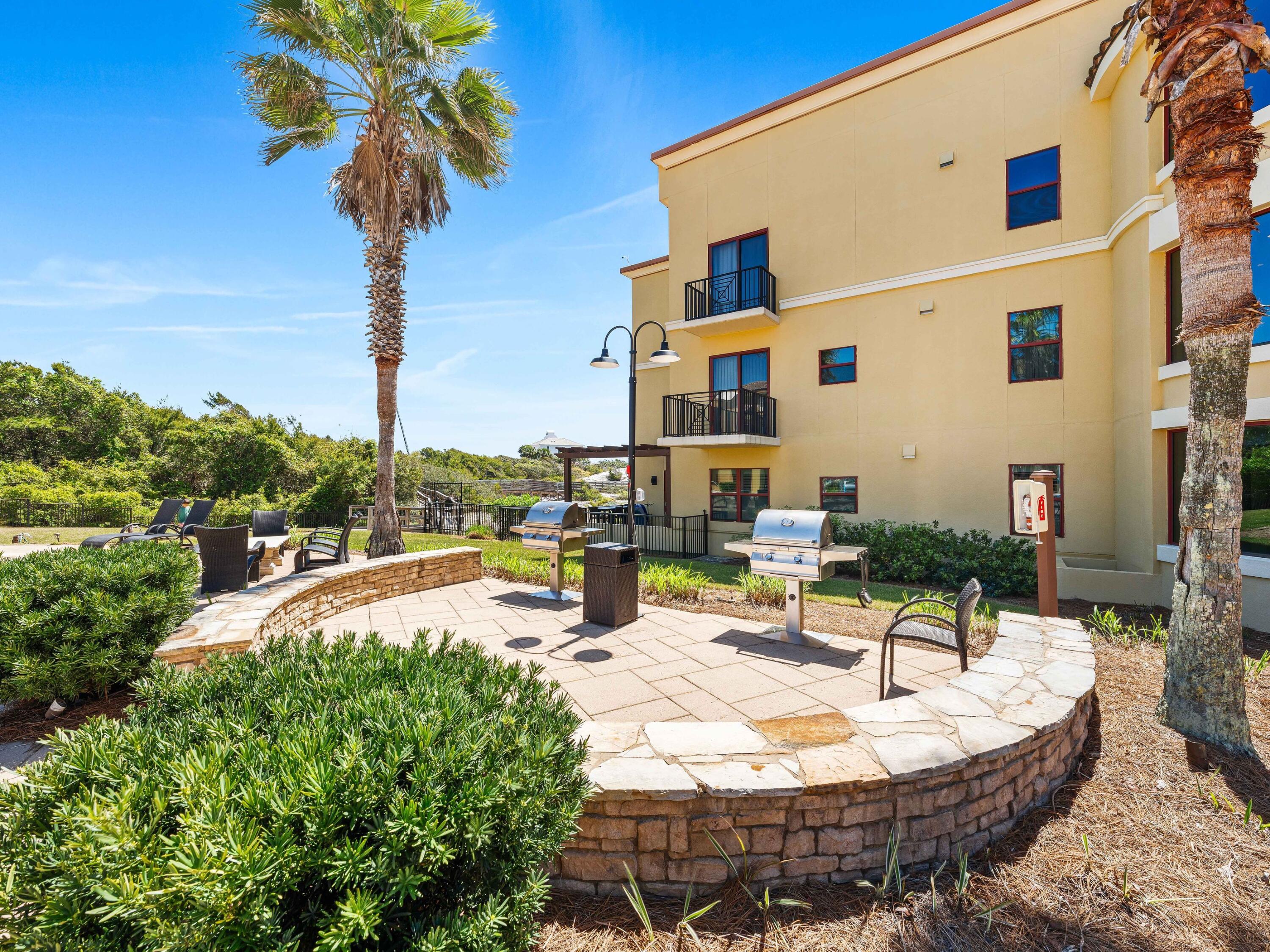 1363 W County Highway 30A UNIT 2120