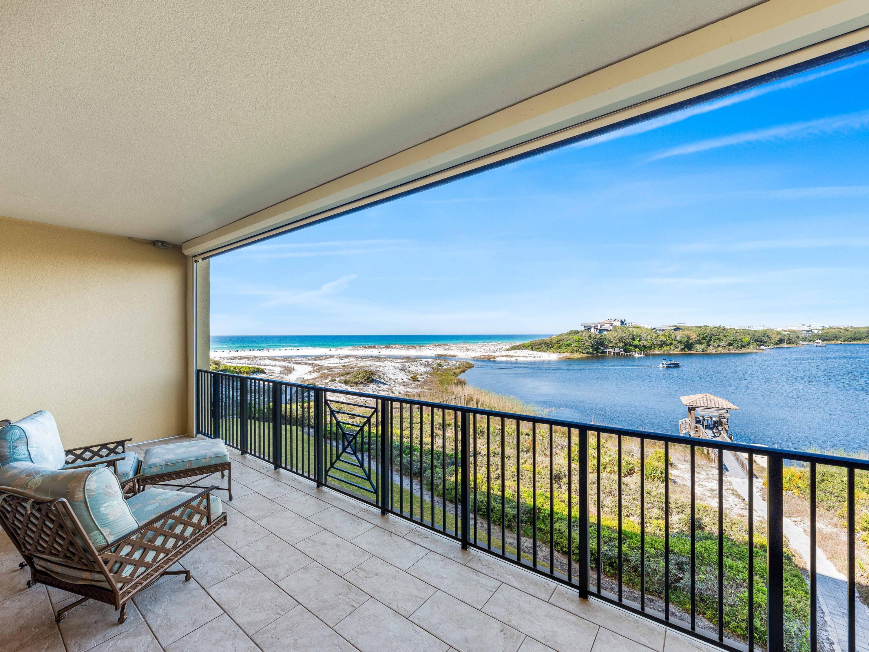 1363 W County Highway 30A UNIT 2120