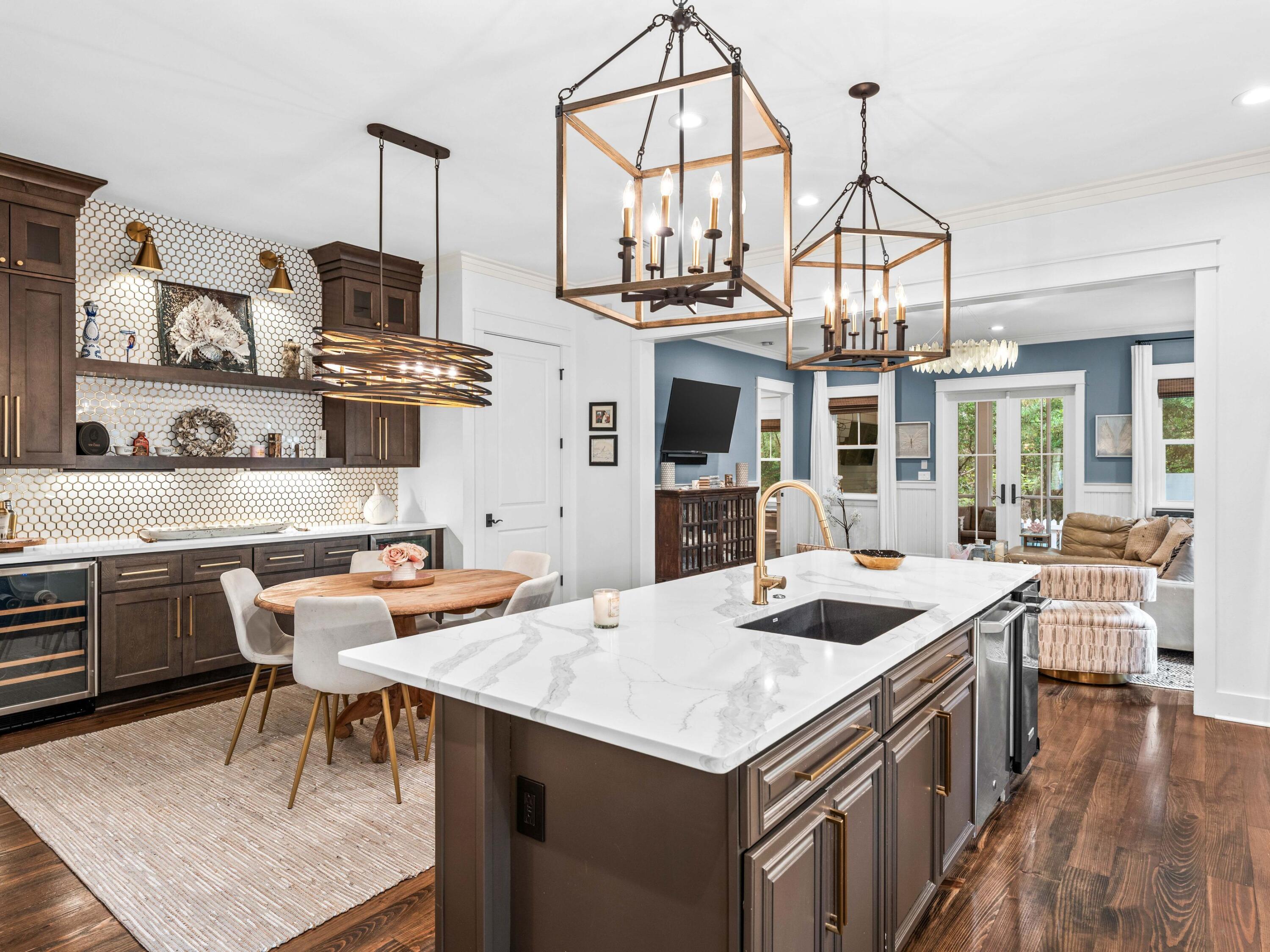 265 Artesian Way