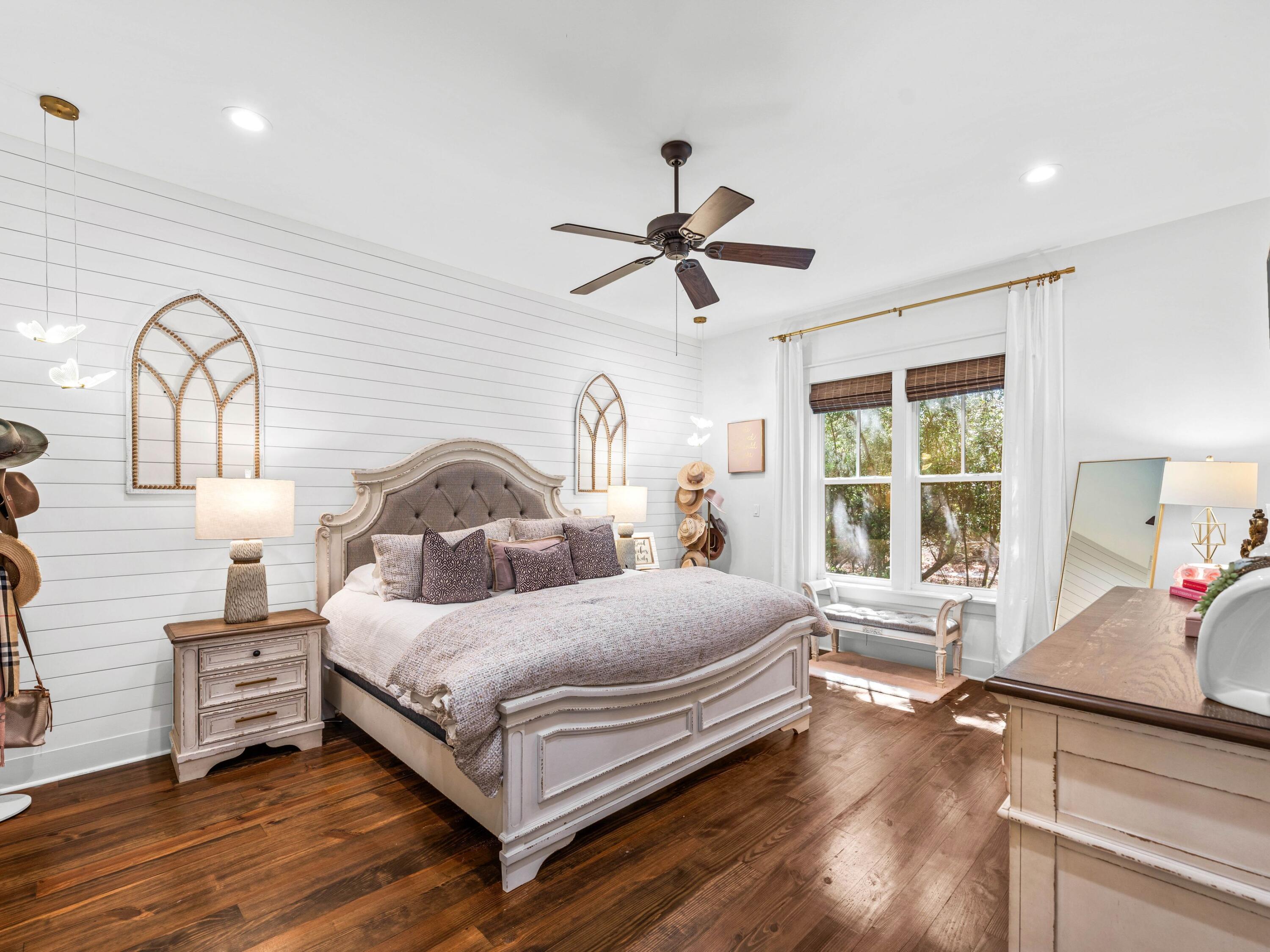 265 Artesian Way