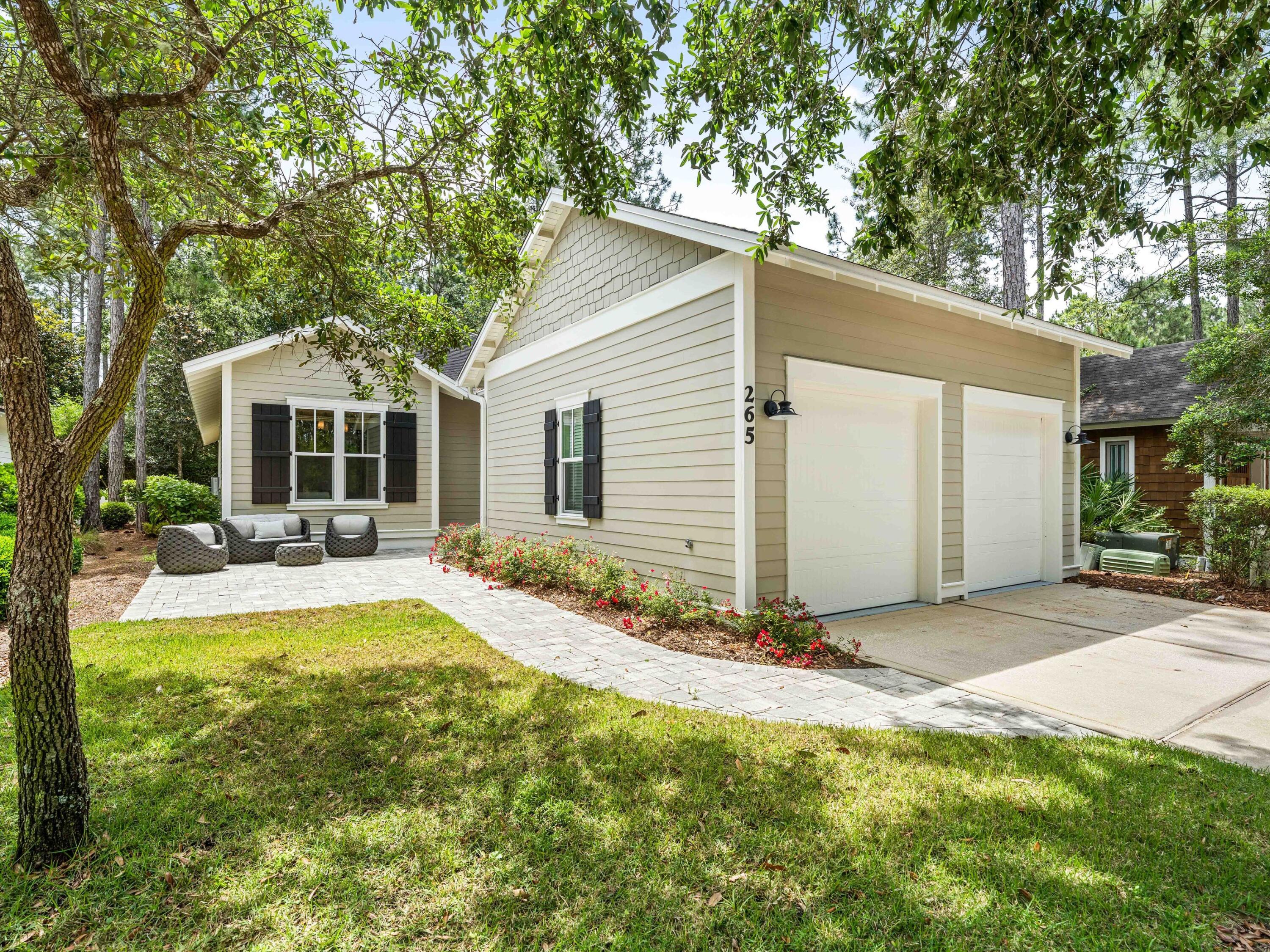 265 Artesian Way