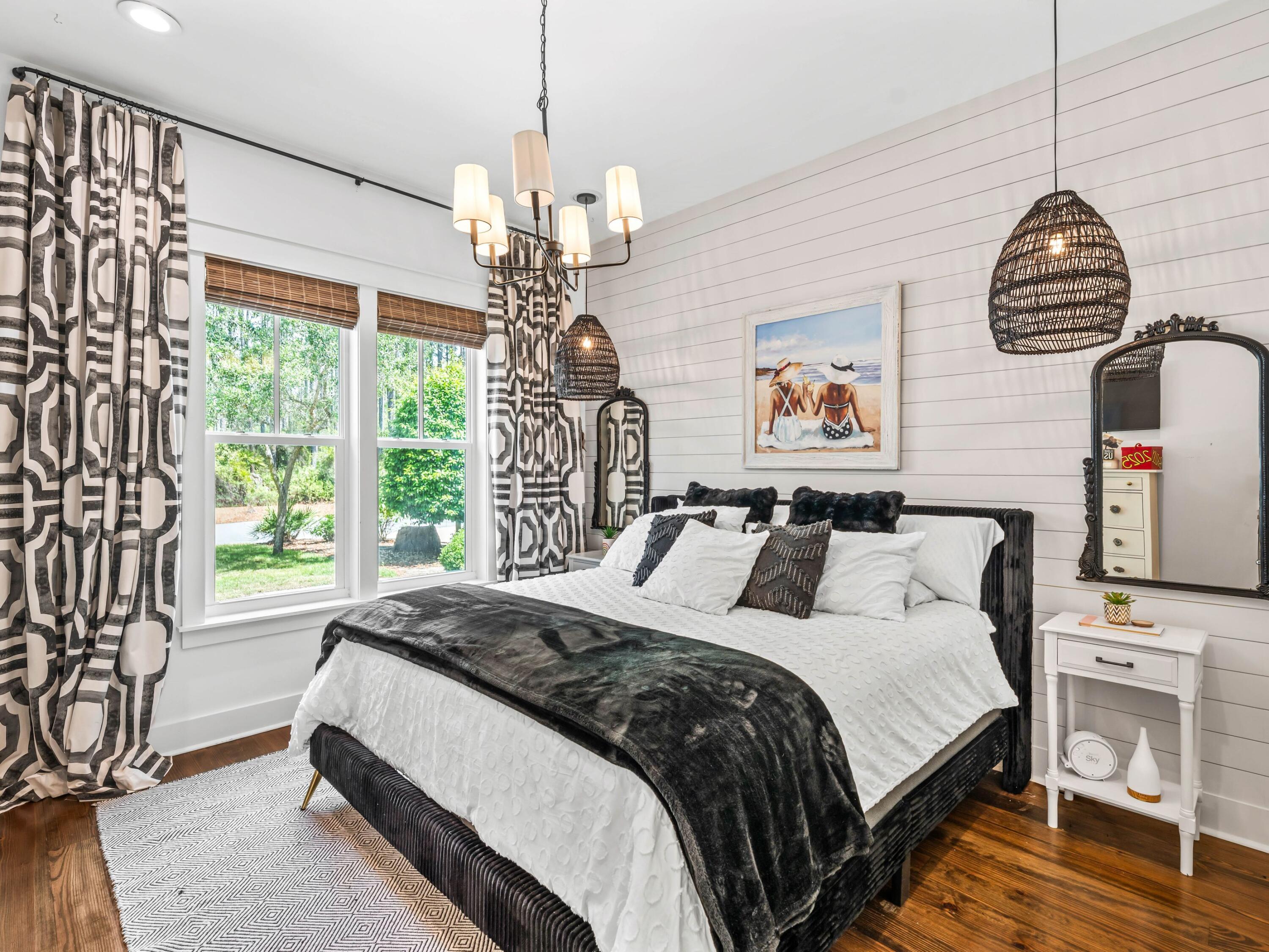 265 Artesian Way