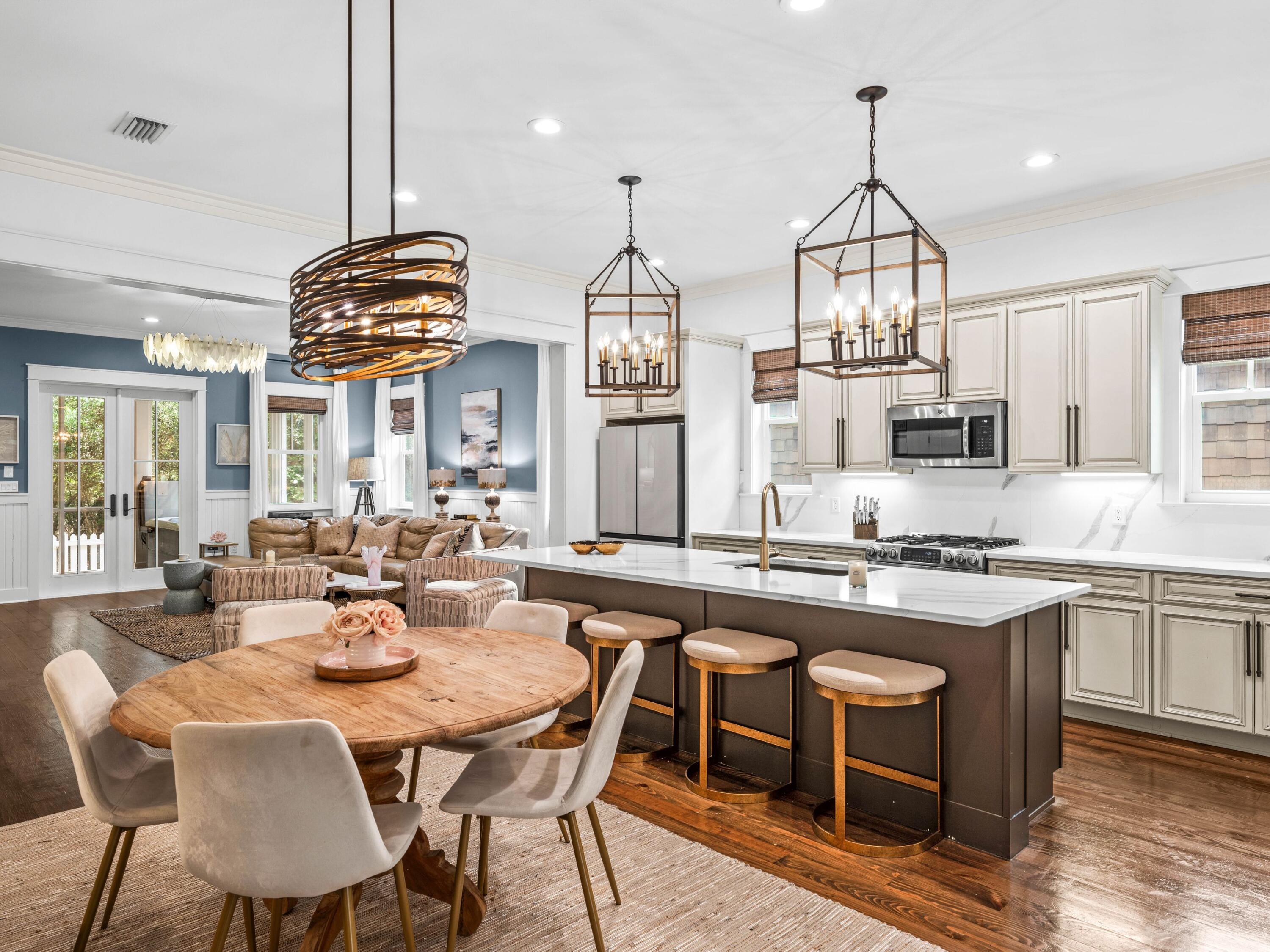 265 Artesian Way