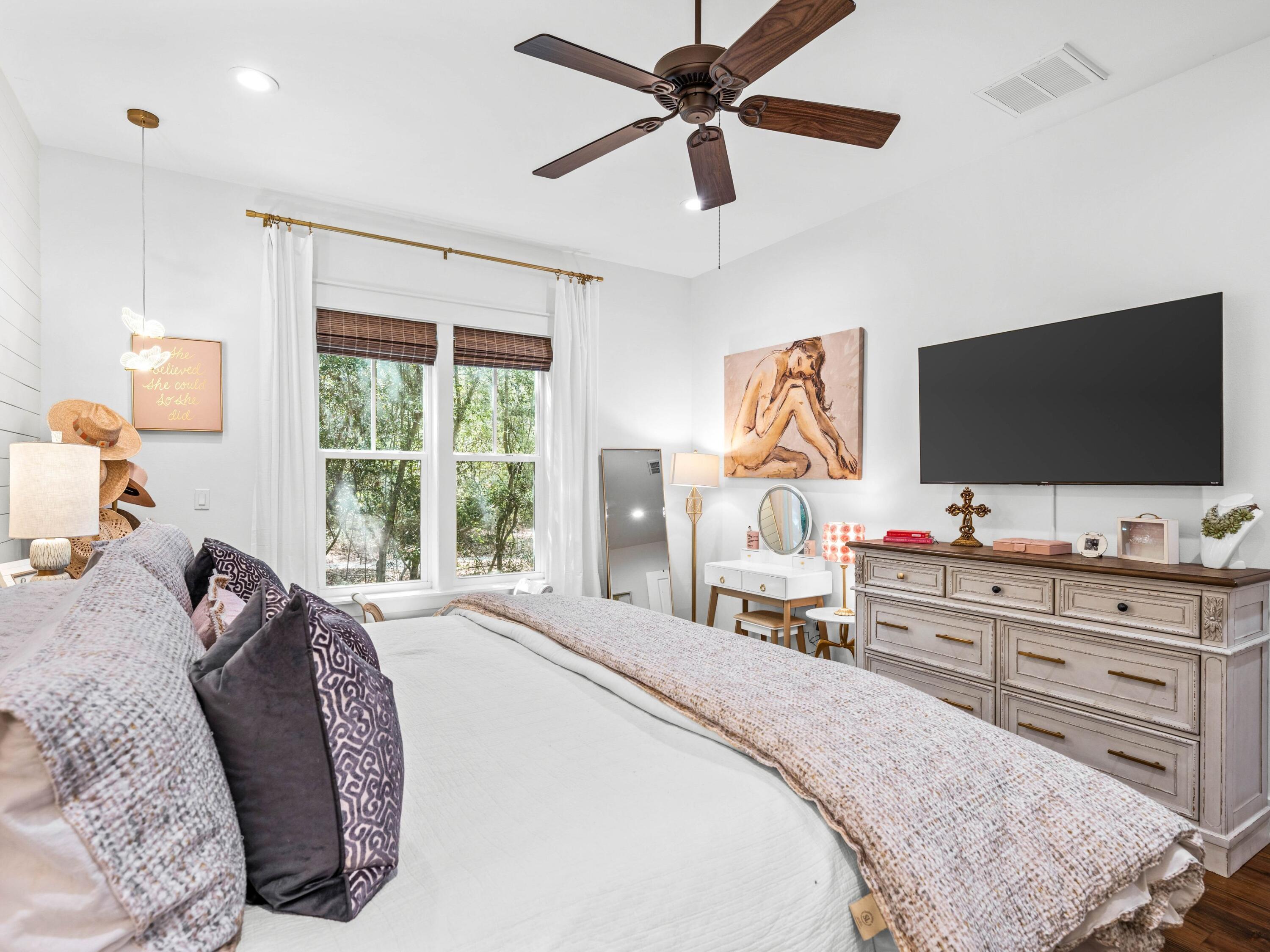 265 Artesian Way