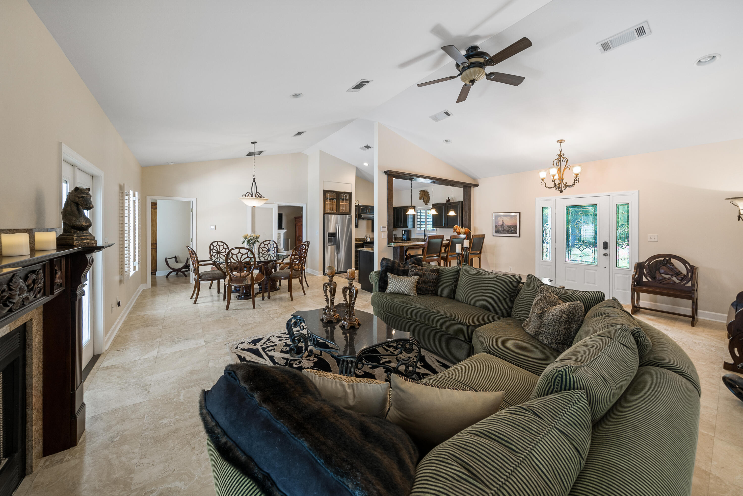 5676 W State Highway 2, DeFuniak Springs