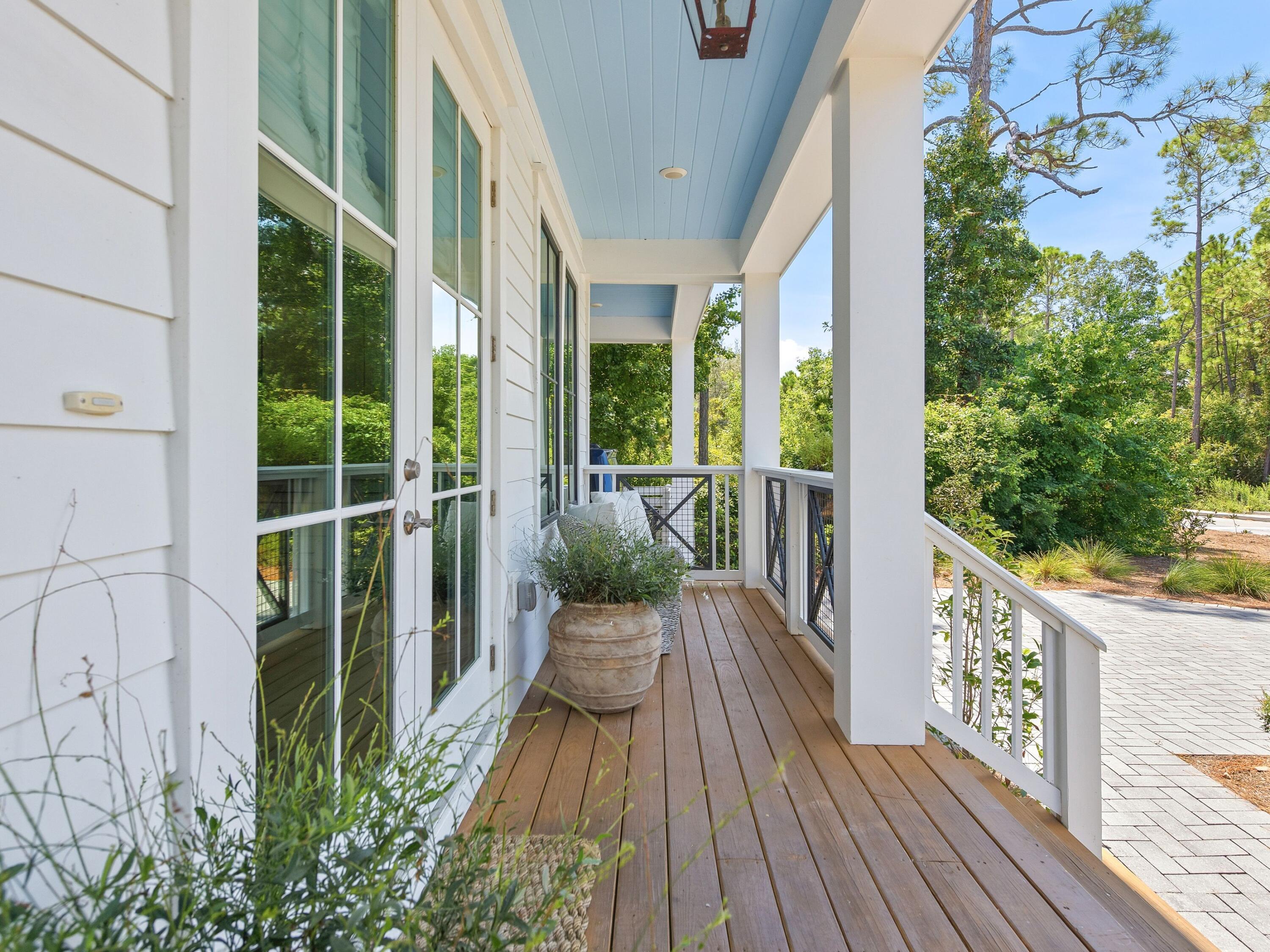 217 Lakewood Drive