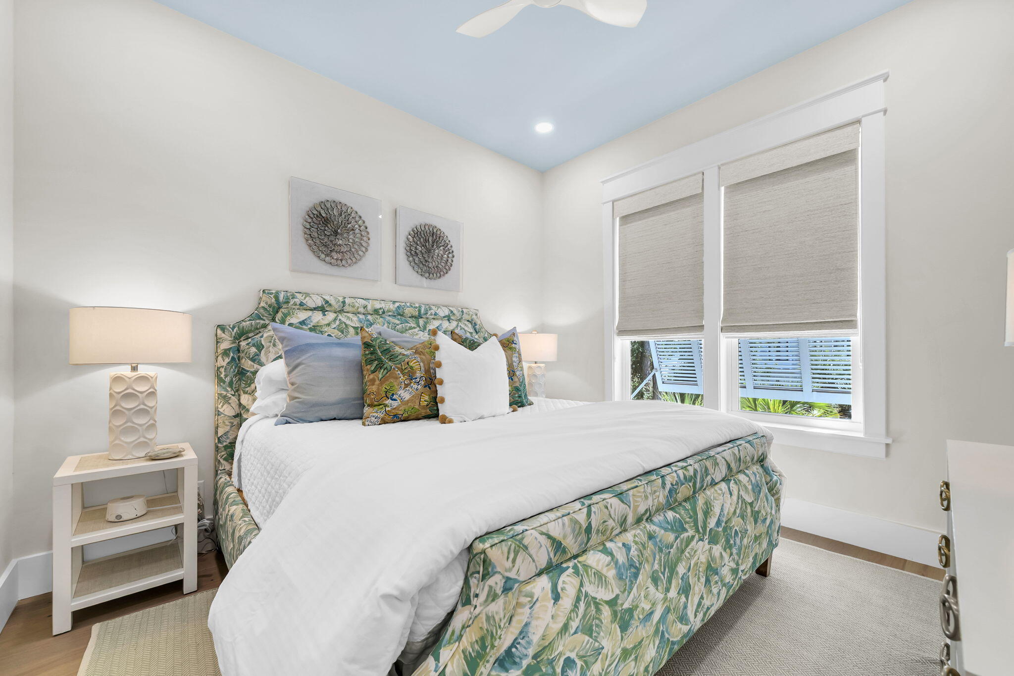 180 S Gulf Drive