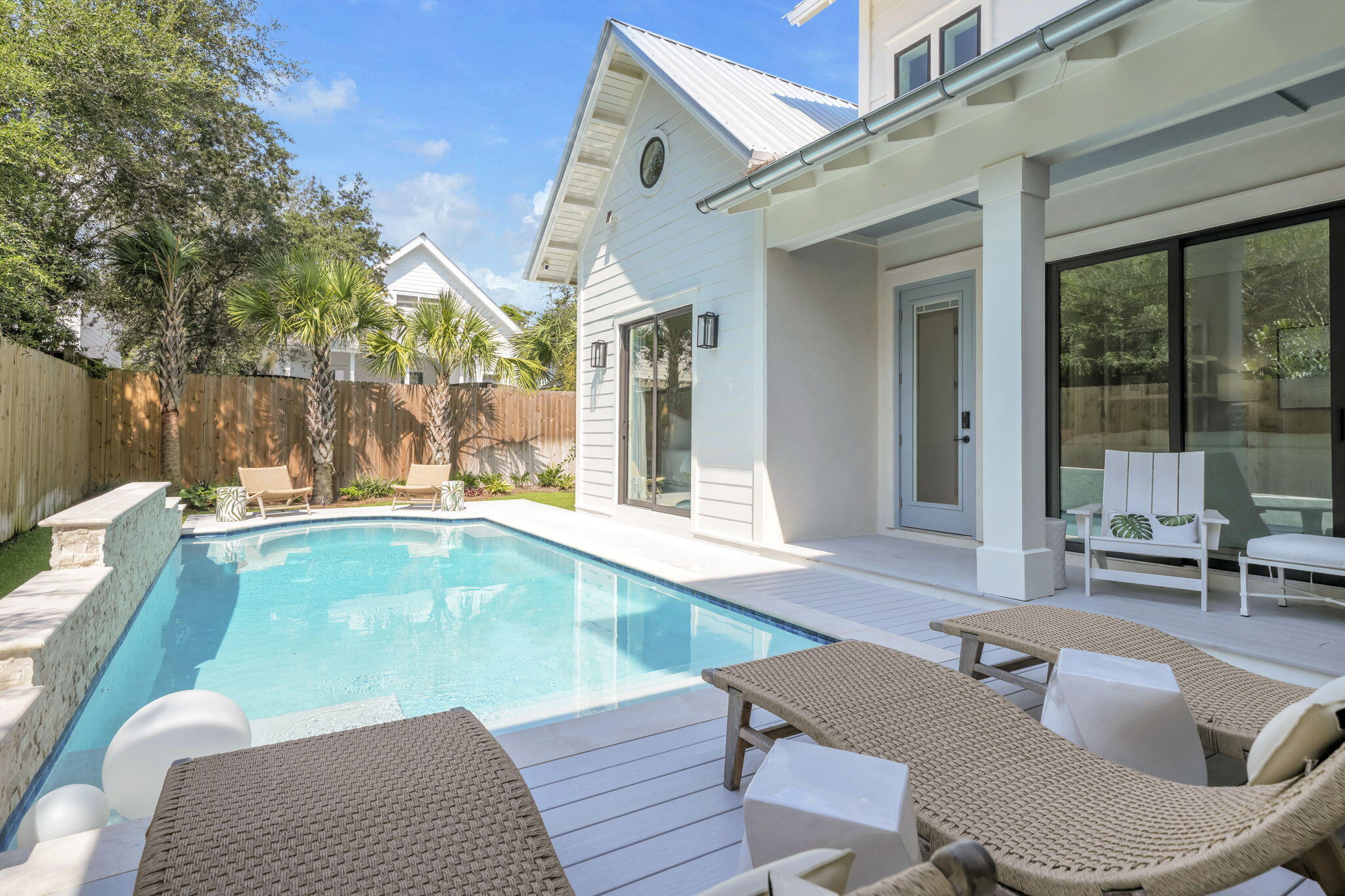 180 S Gulf Drive