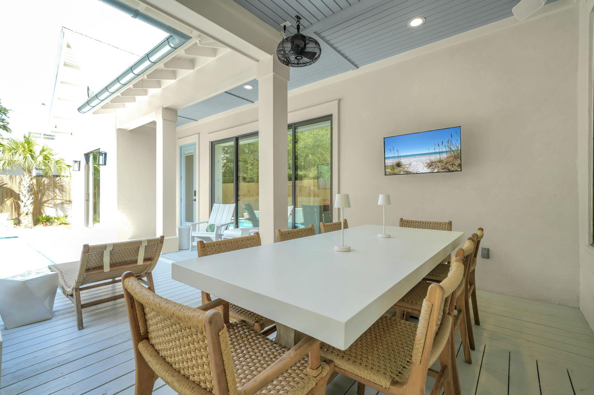 180 S Gulf Drive