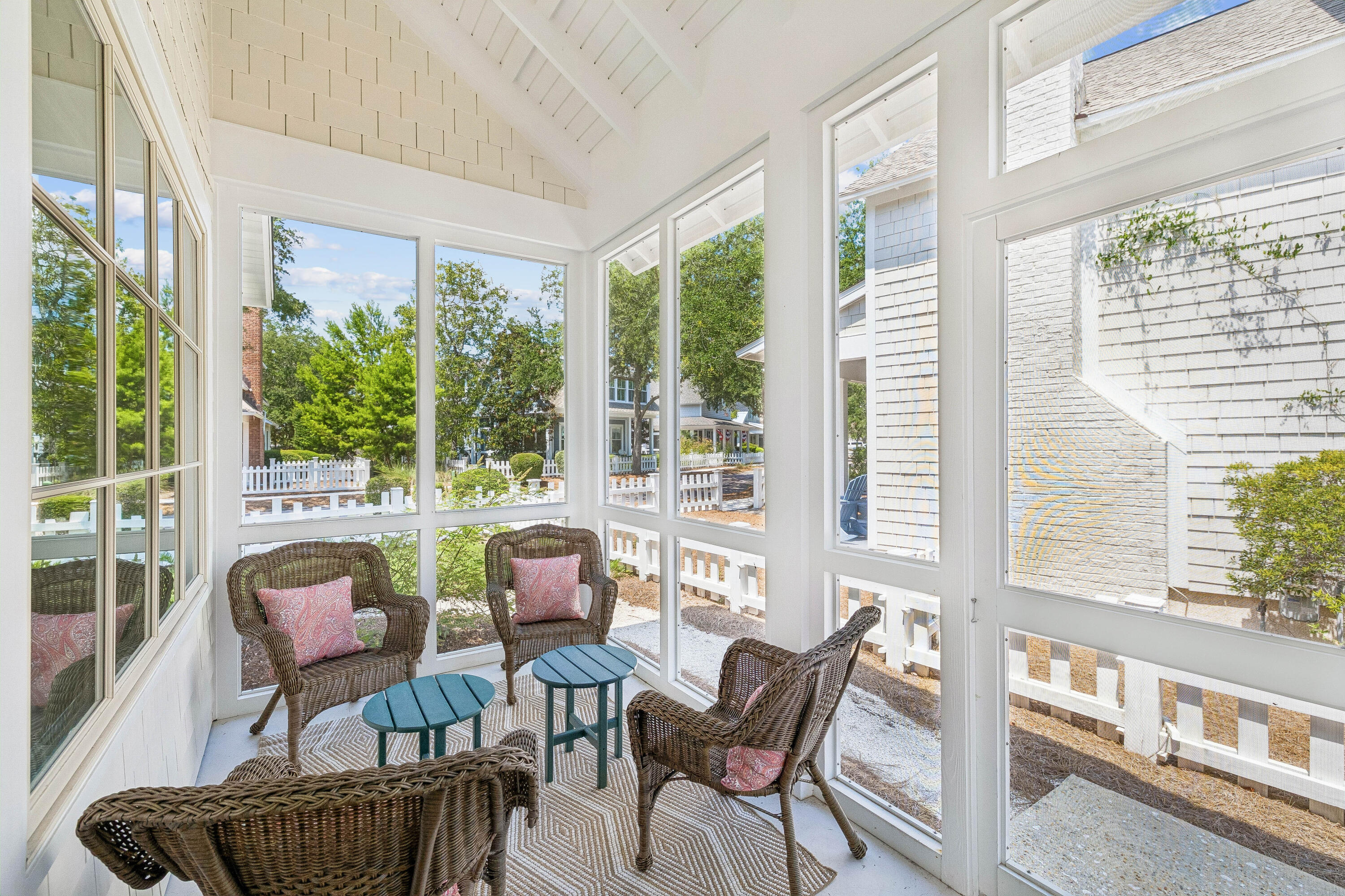 273 Salt Box Lane