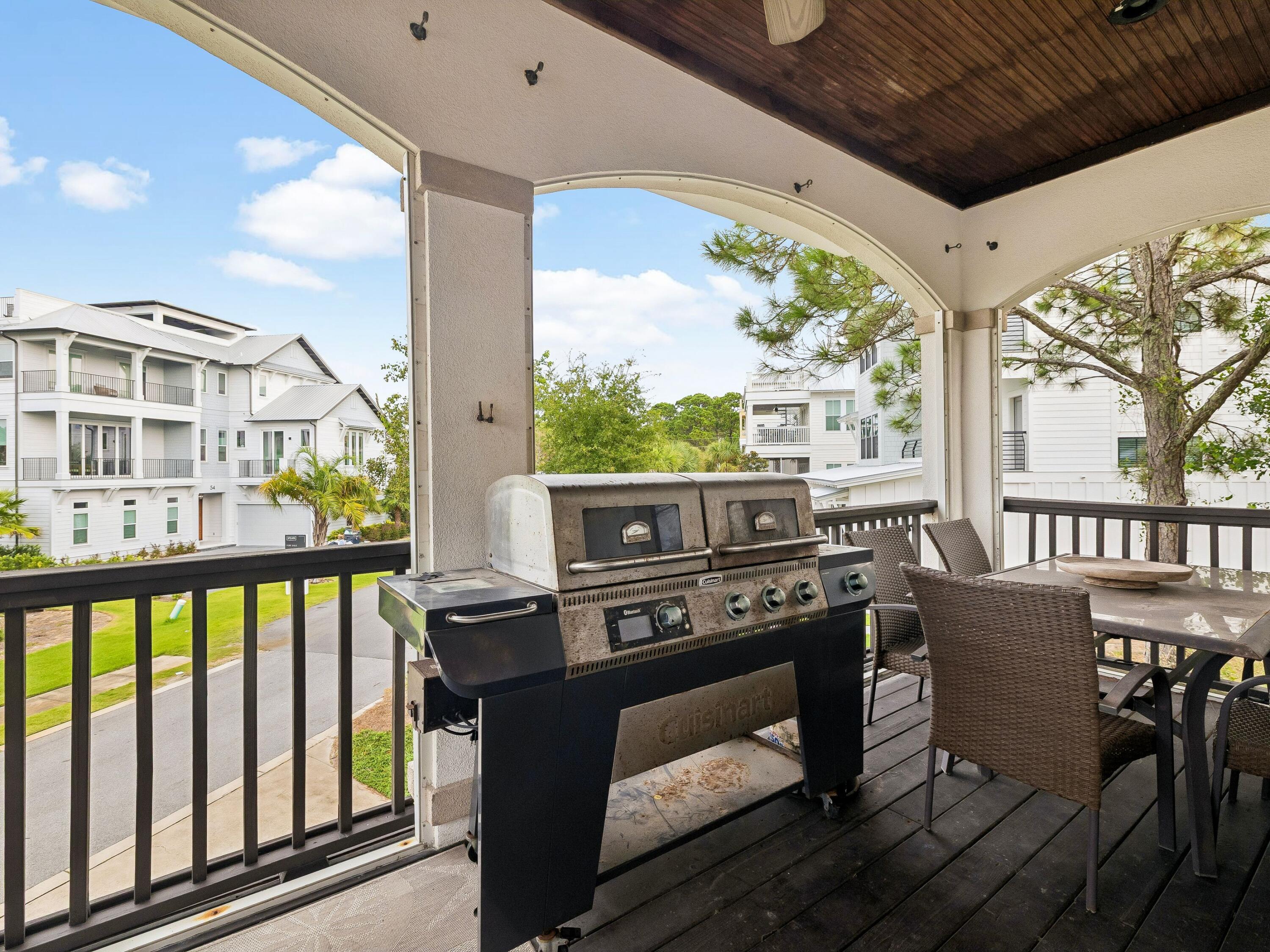 66 Pointe Circle