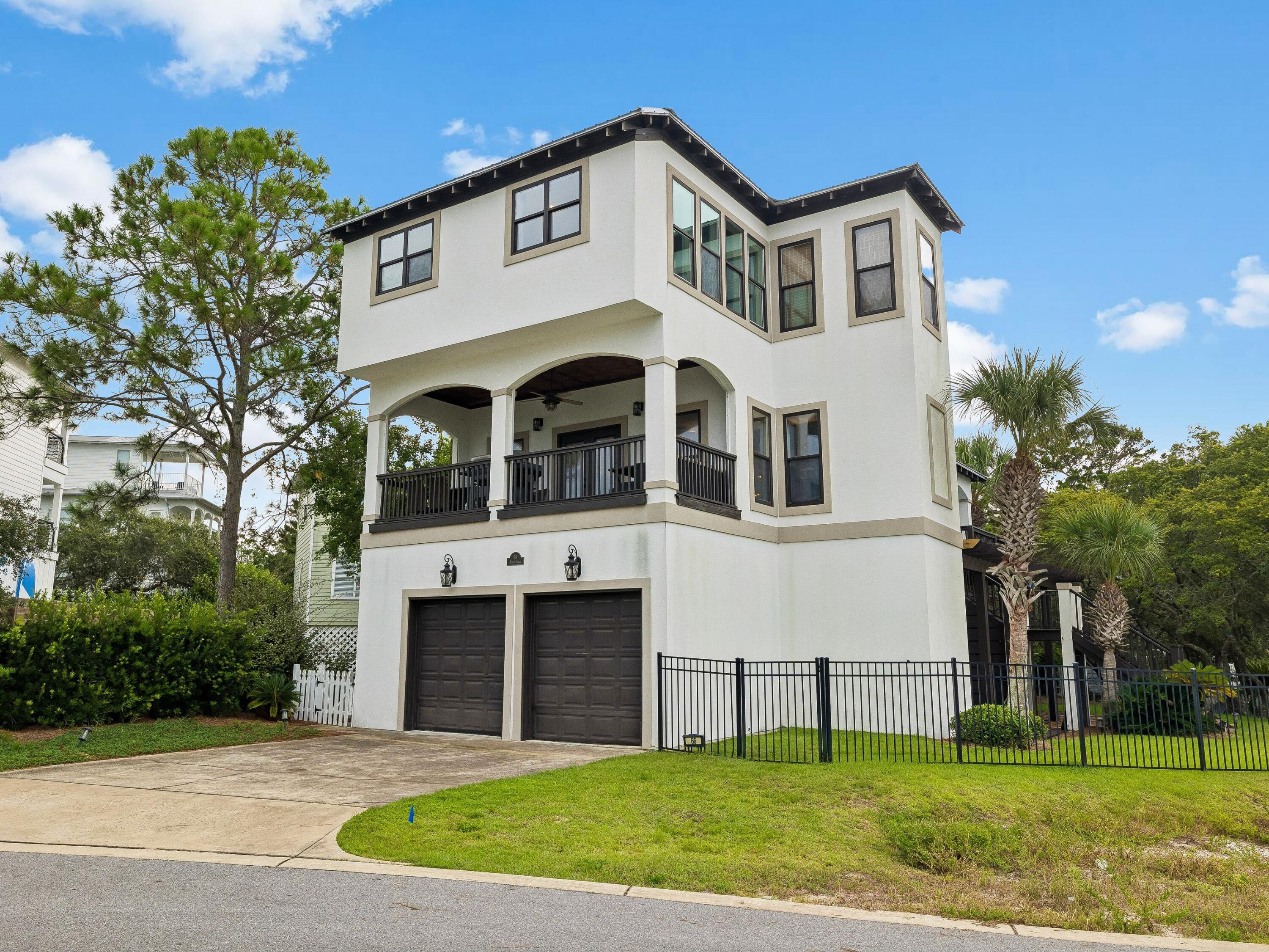 66 Pointe Circle