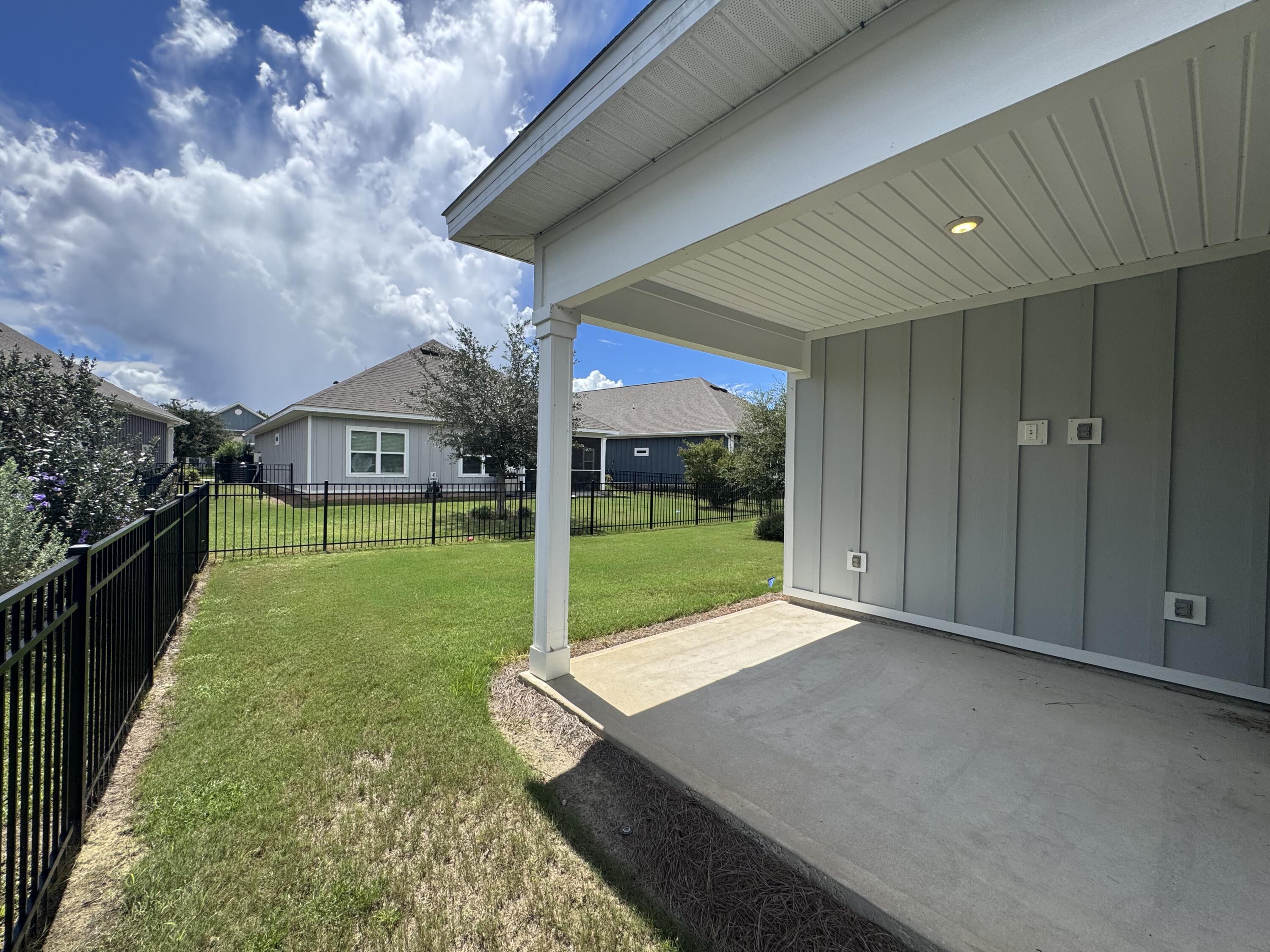 518 Lightning Bug Lane