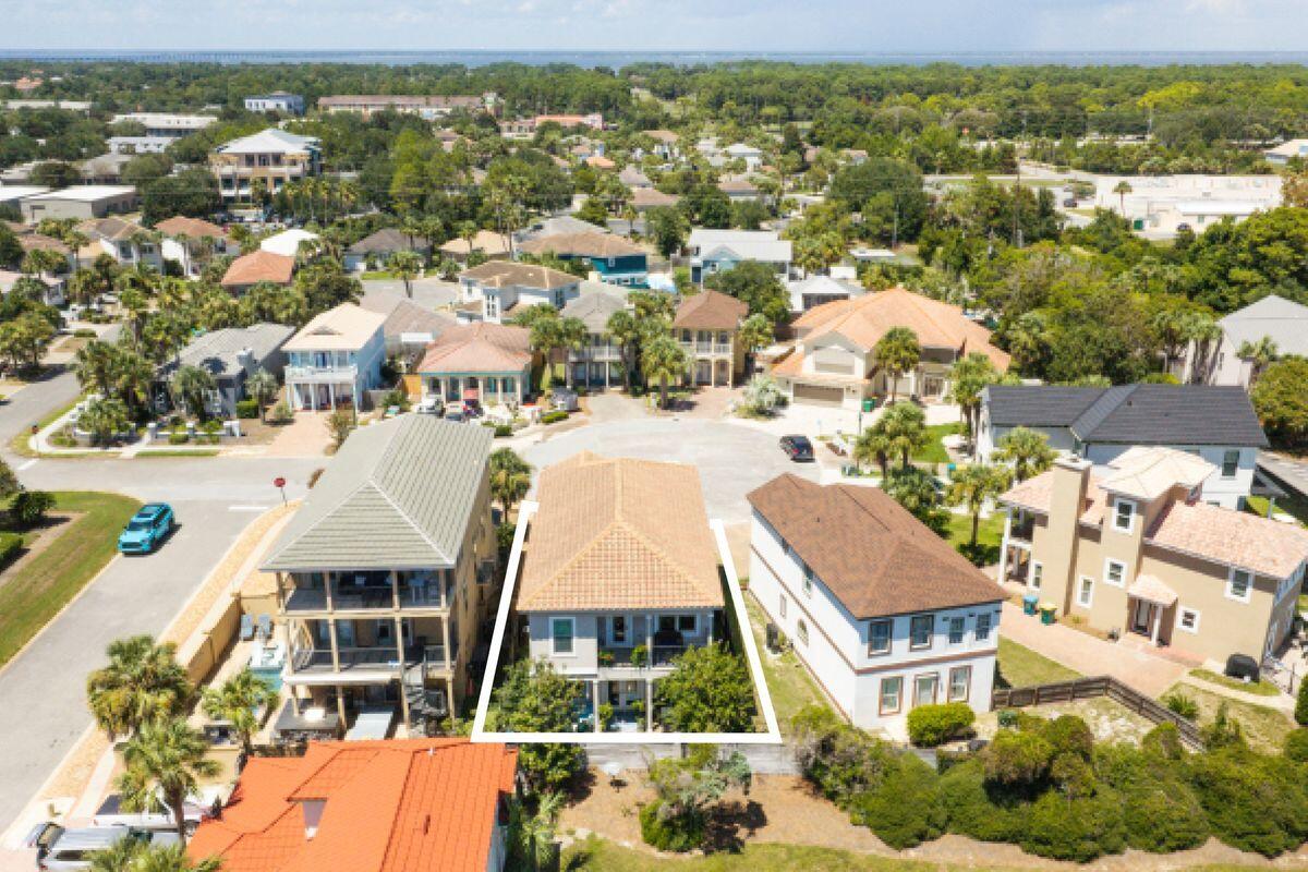 4768 Calatrava Court