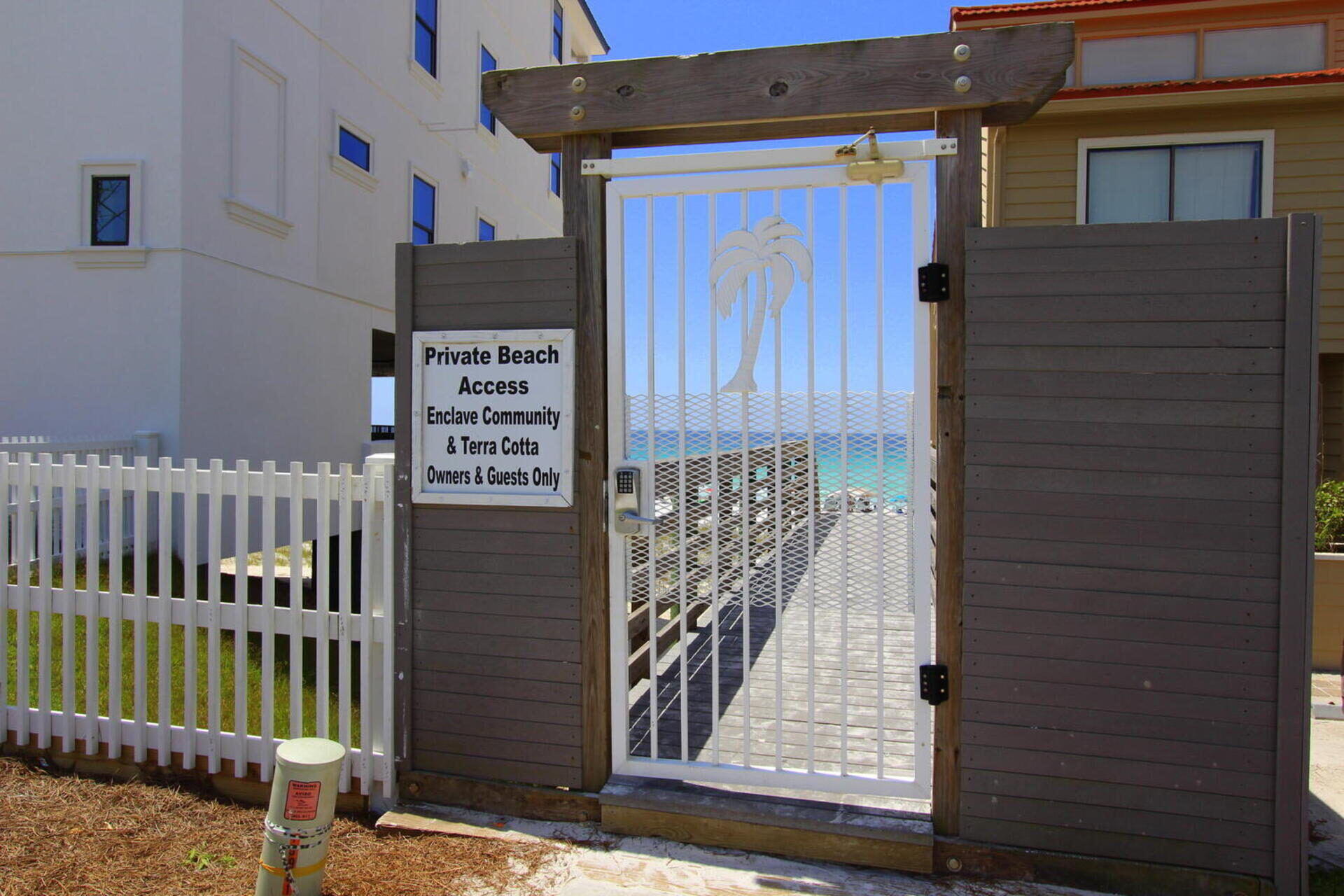 4768 Calatrava Court