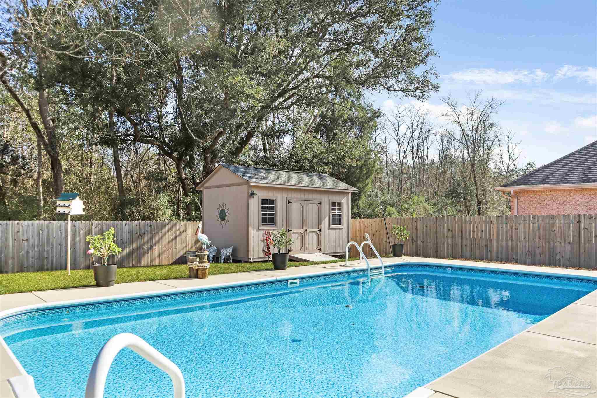 1932 Appleton Dr