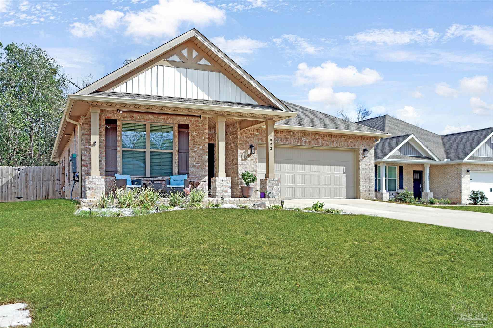 1932 Appleton Dr