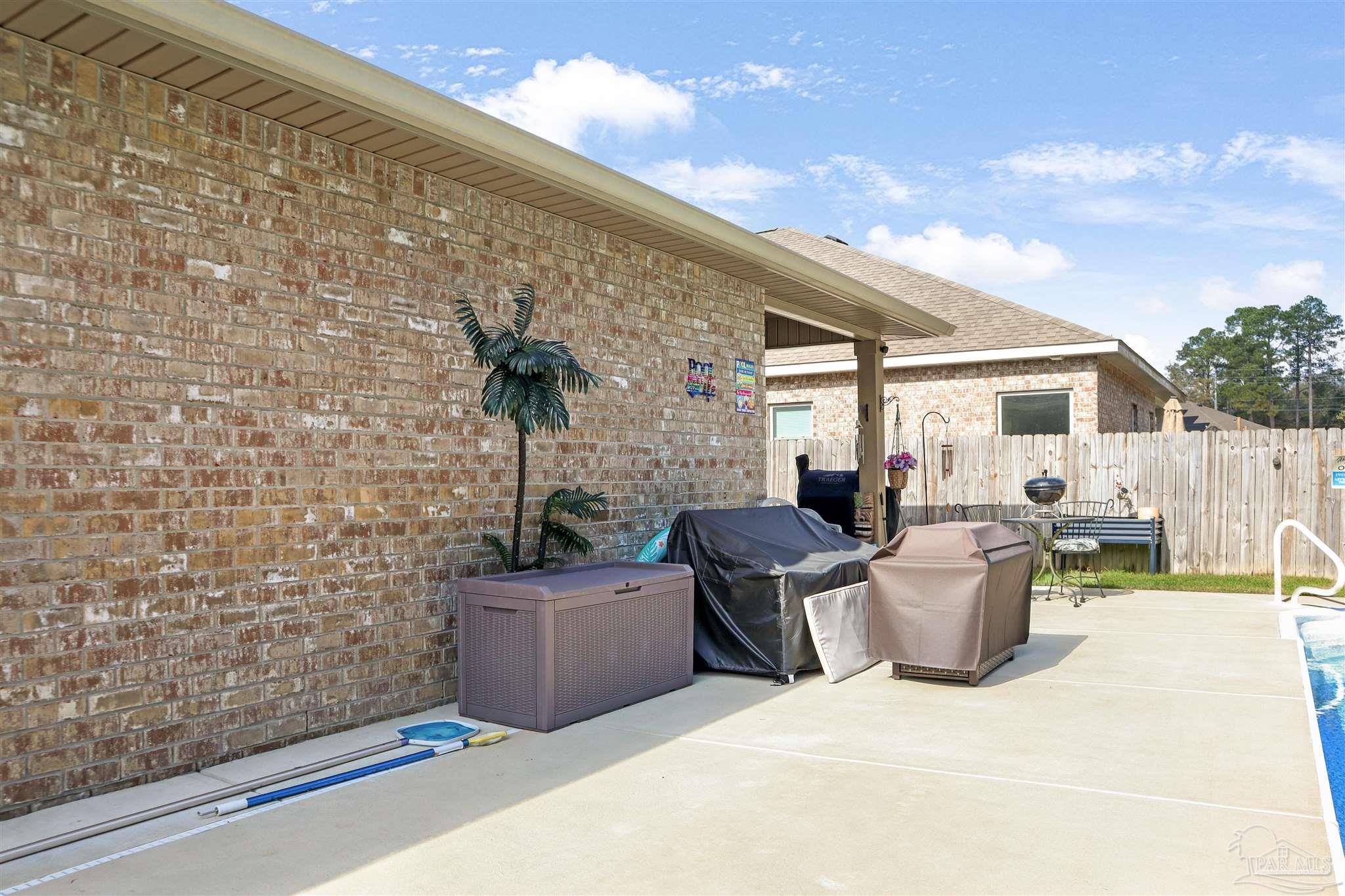 1932 Appleton Dr