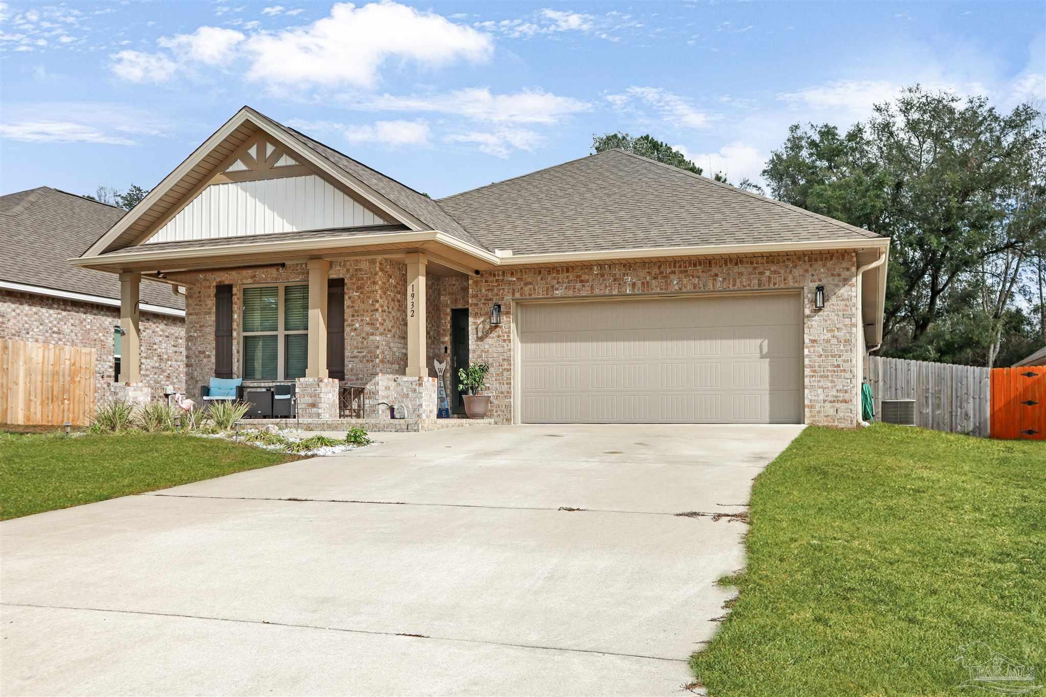1932 Appleton Dr