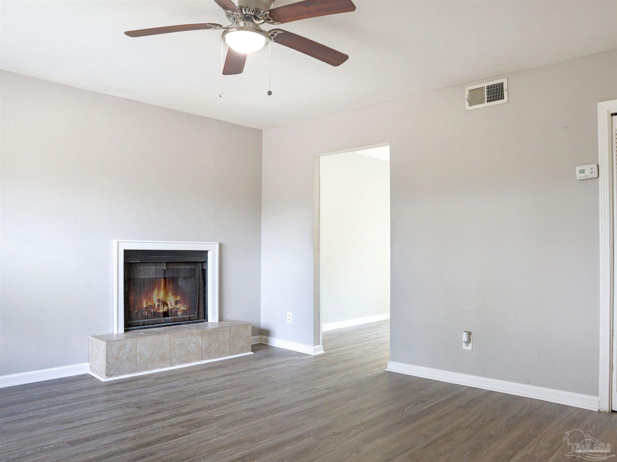 2811 Langley Ave # 221