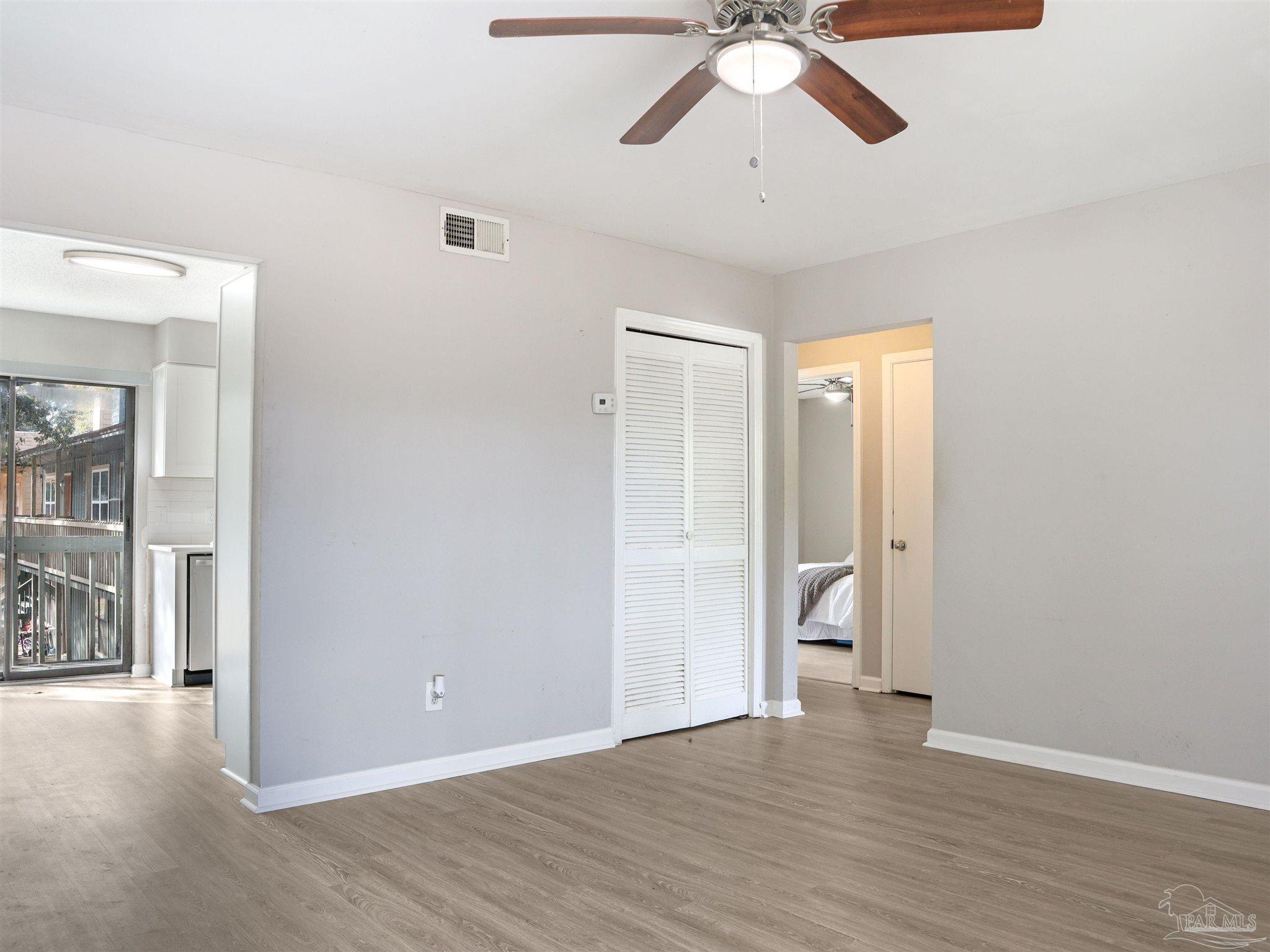 2811 Langley Ave # 221