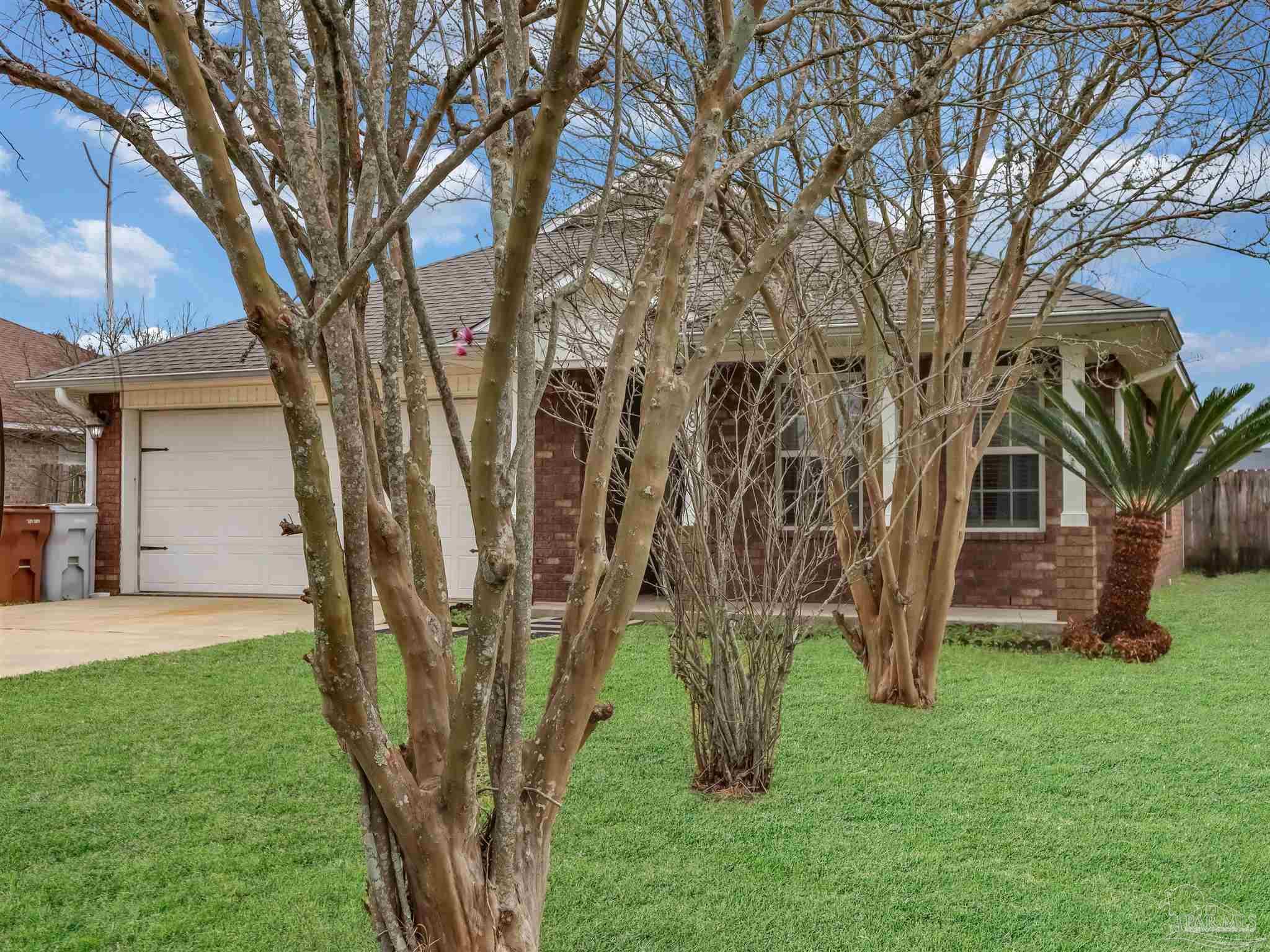 5081 Covington Dr
