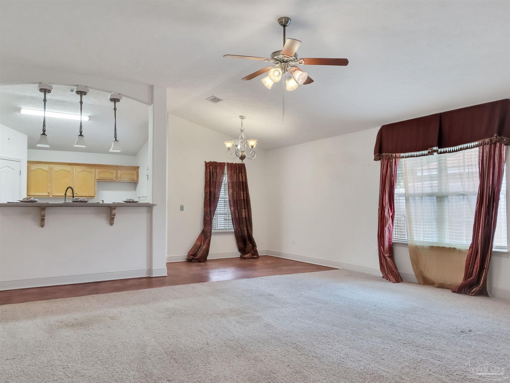 5081 Covington Dr