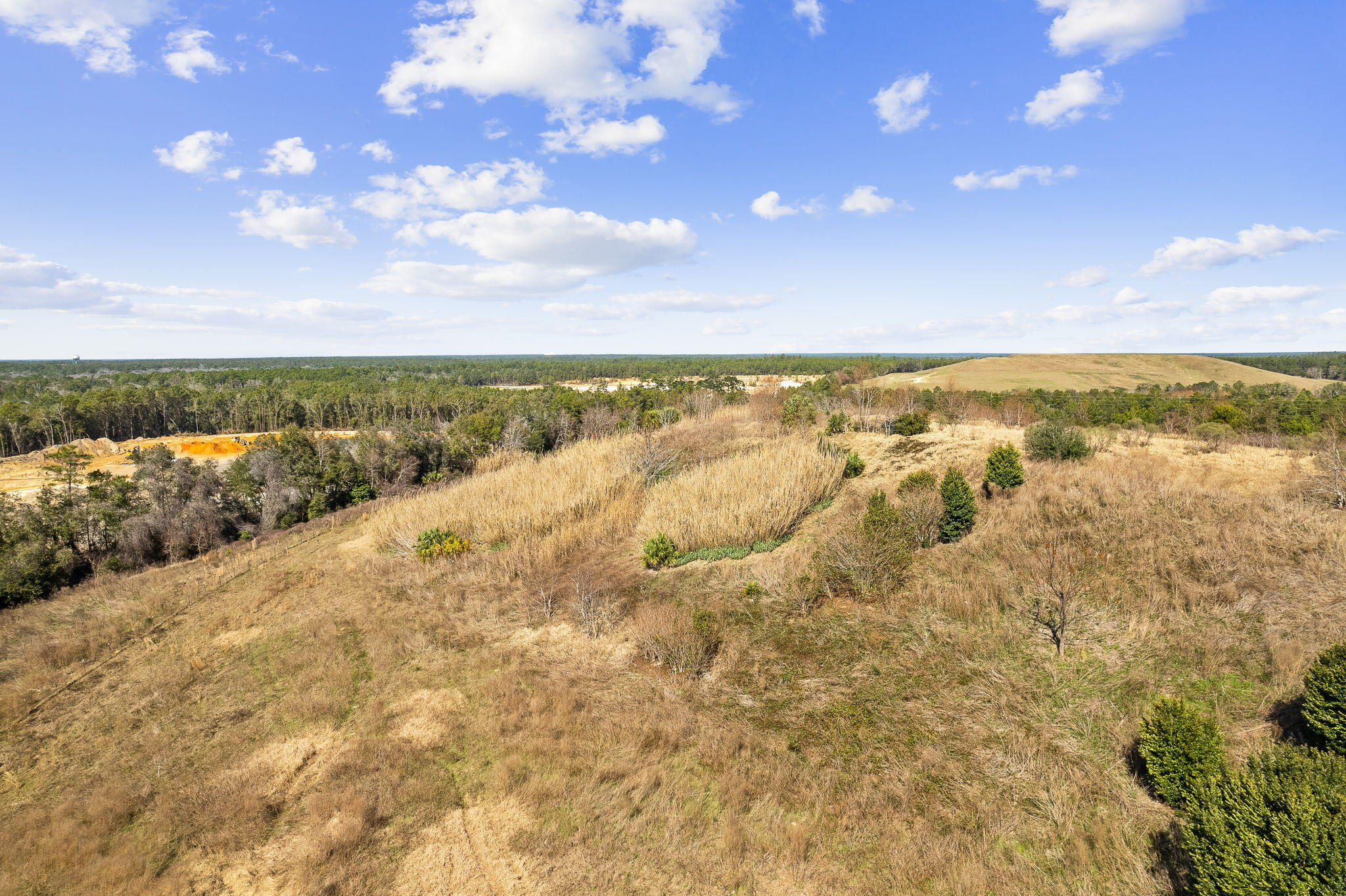 25acres W State Highway 20