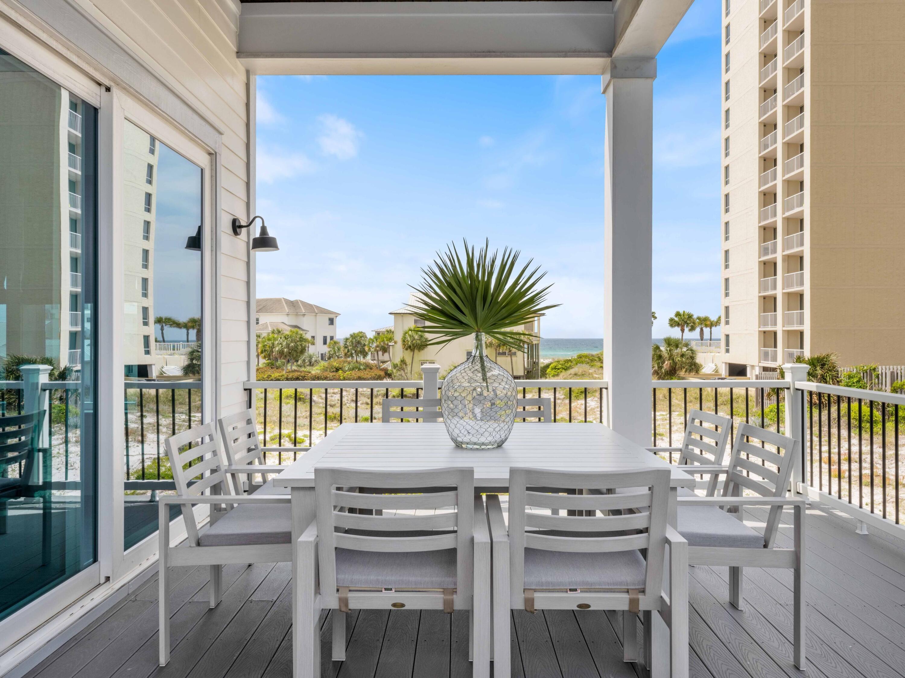 102 Overlook Circle