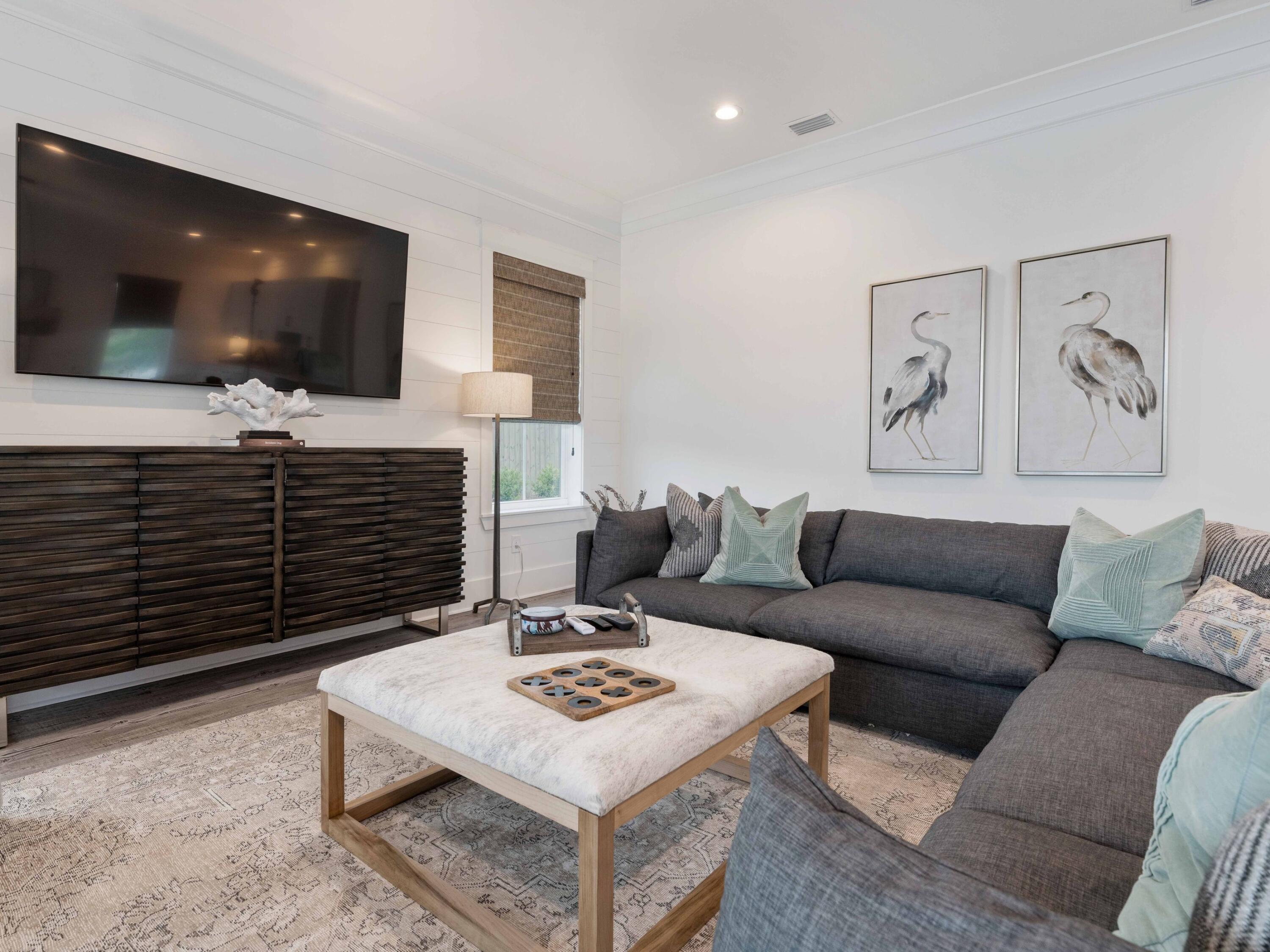 102 Overlook Circle