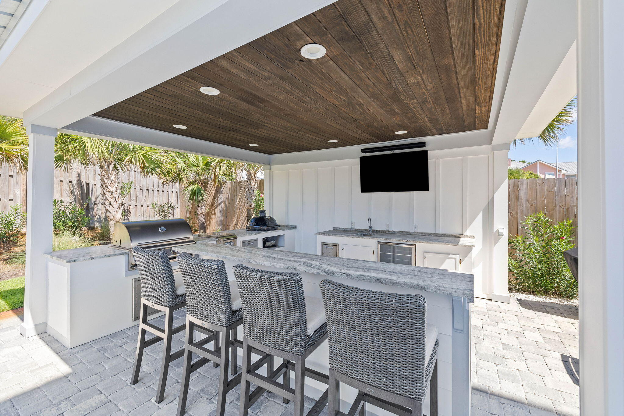 102 Overlook Circle
