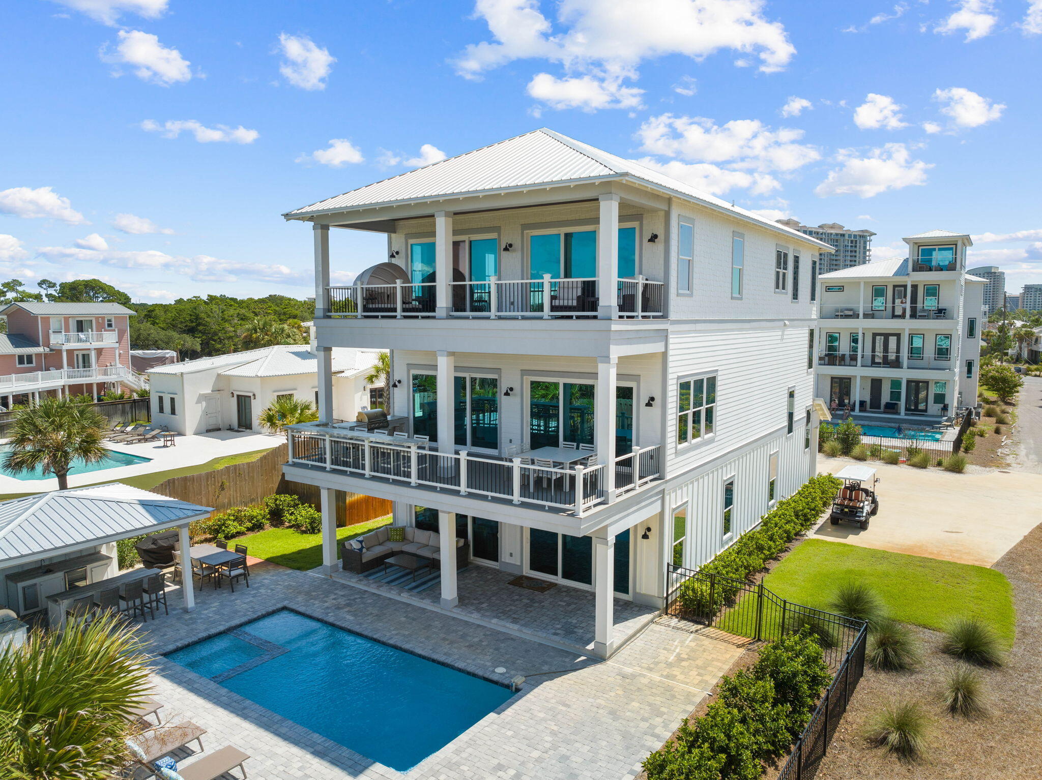102 Overlook Circle
