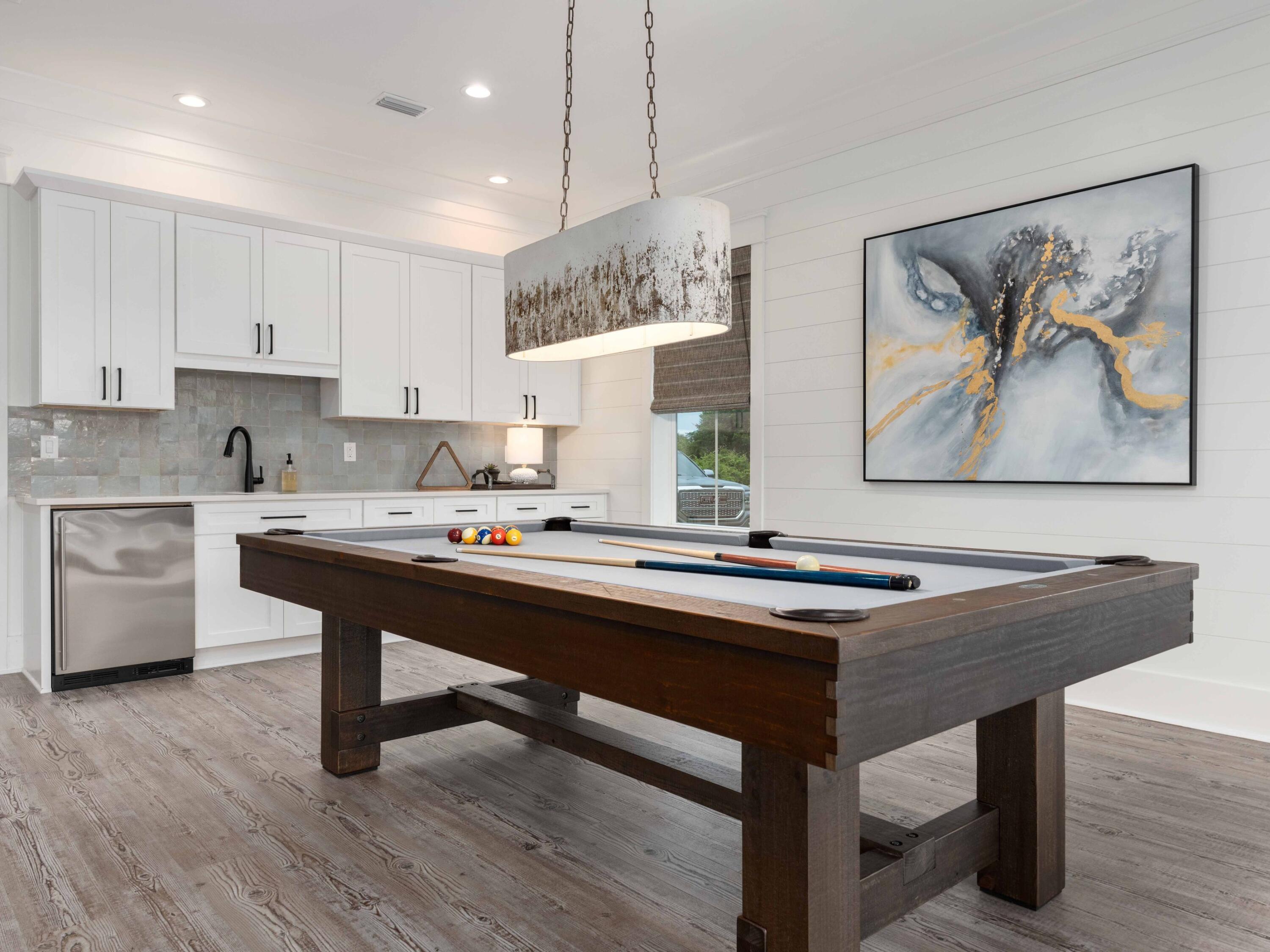 102 Overlook Circle