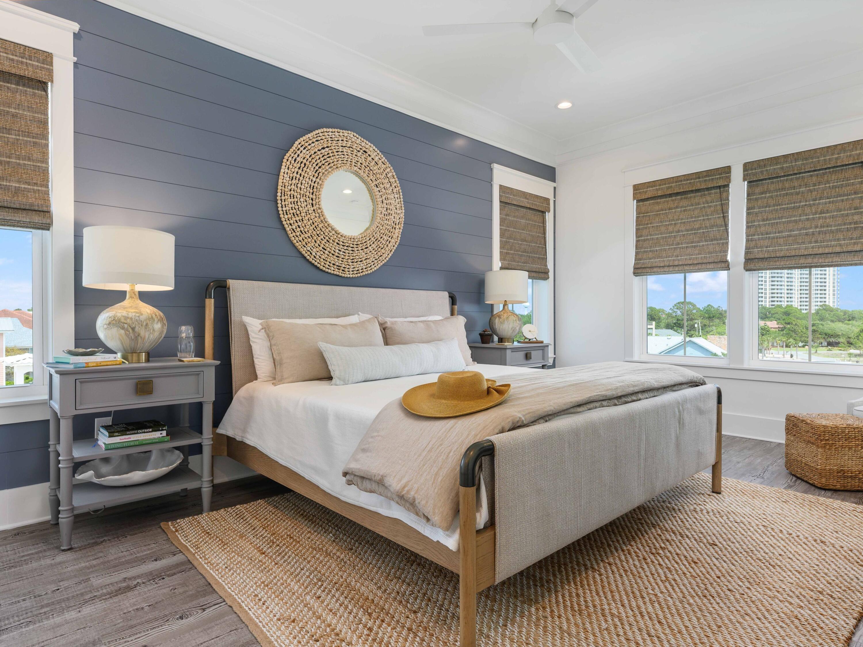 102 Overlook Circle