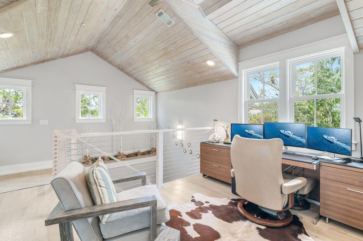 15 Lake Trail Lane