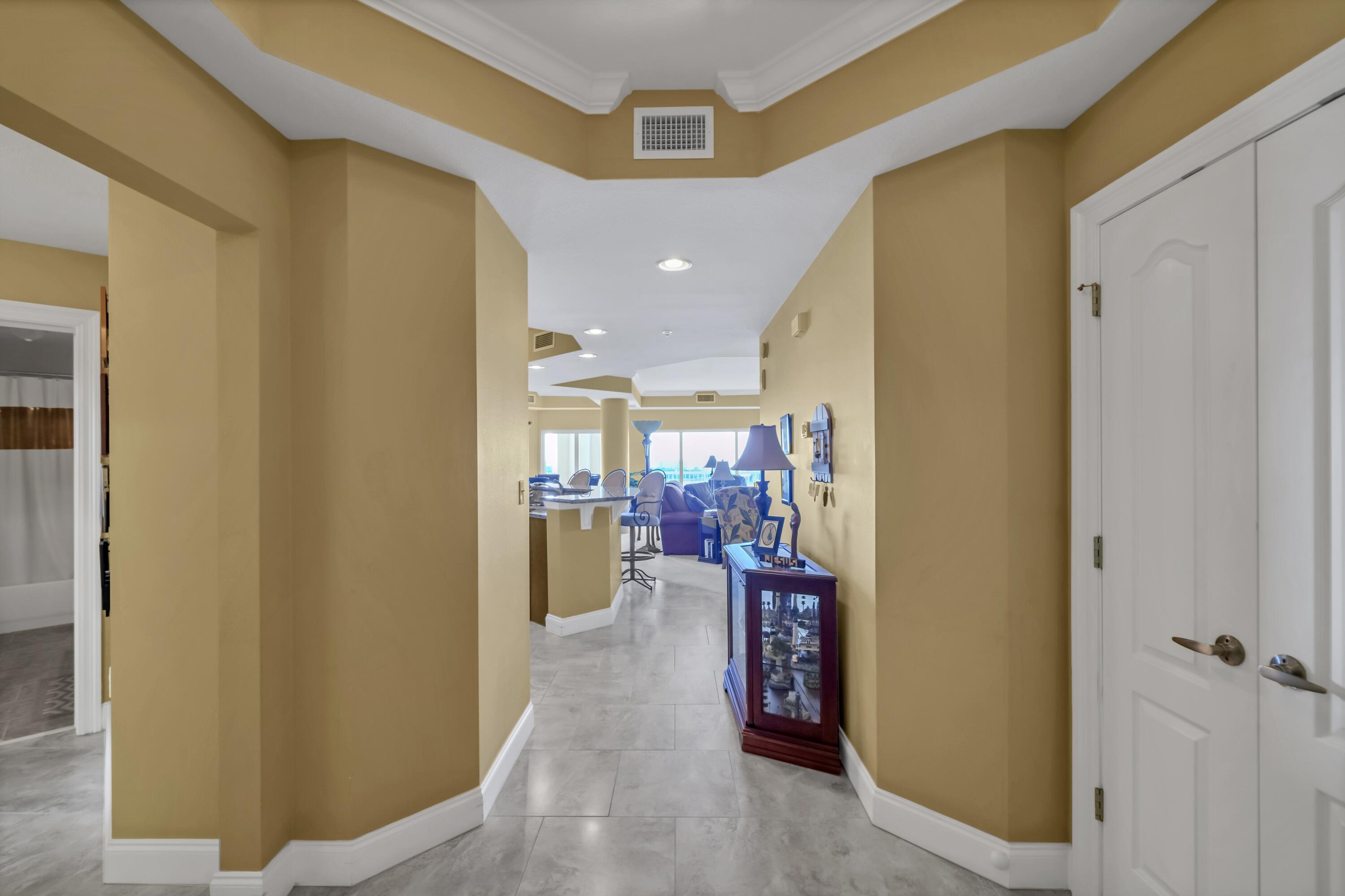 124 SW Miracle Strip Parkway, UNIT 900