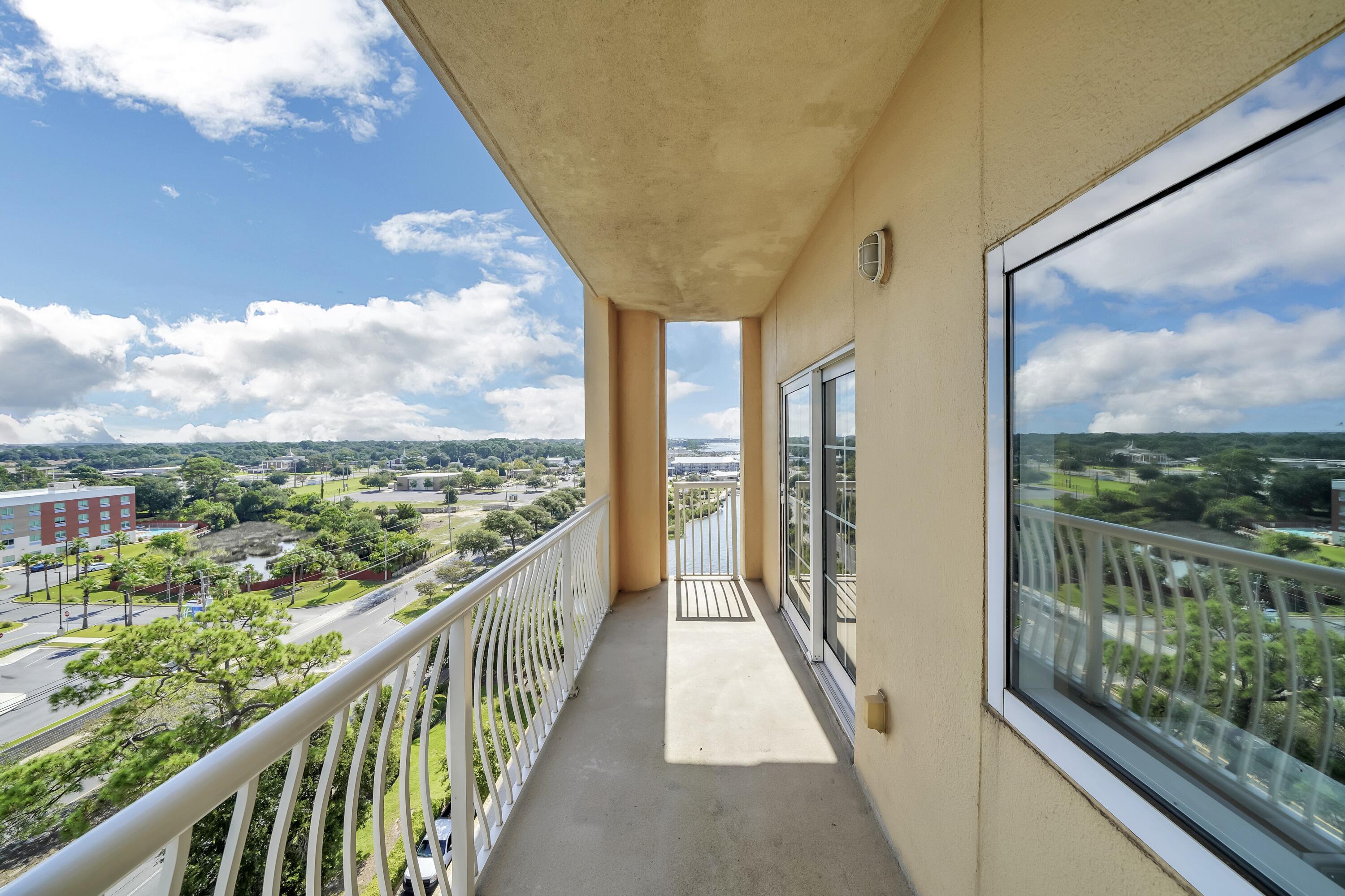 124 SW Miracle Strip Parkway, UNIT 900